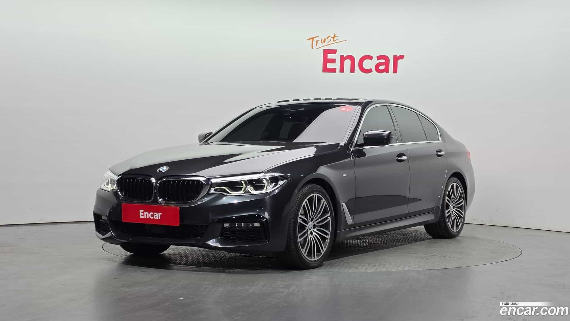 5-Series BMW 2018.4-OUTER-001