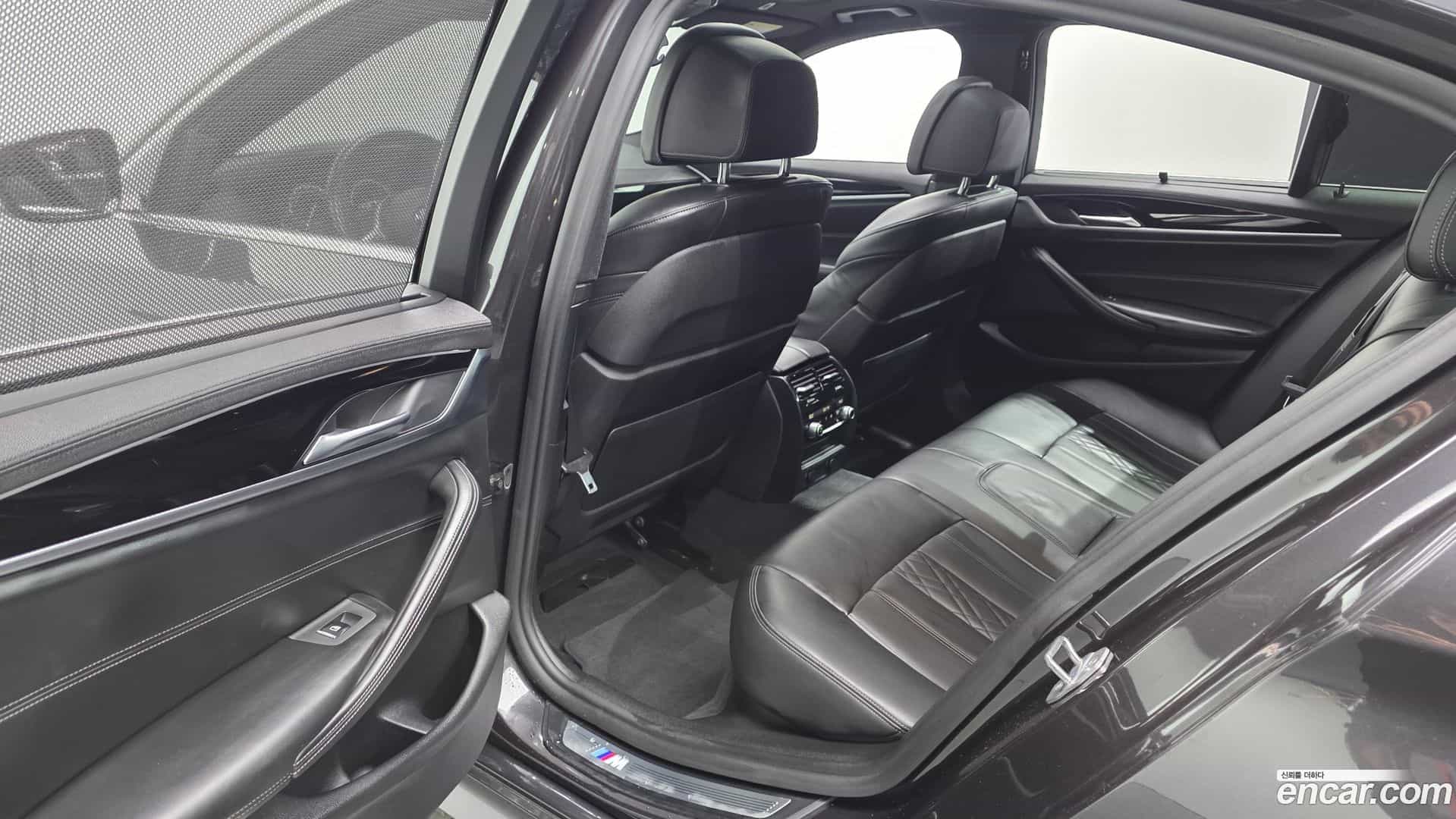 5-Series BMW 2018.4-OPTION-016