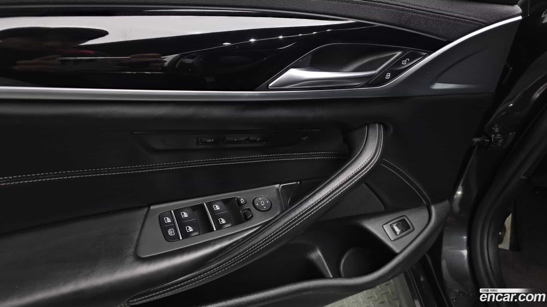 5-Series BMW 2018.4-OPTION-023