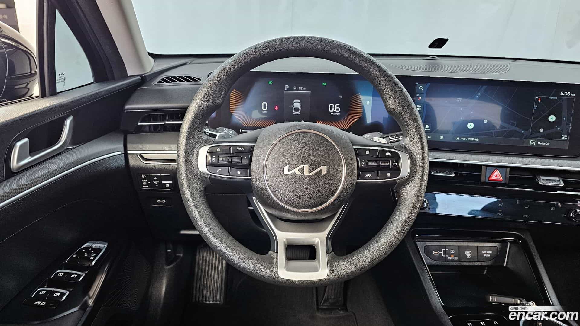 K5 Kia 2023.11-OPTION-017