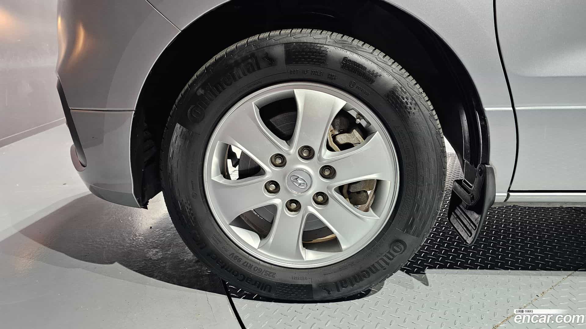 Starex Hyundai 2018.4-OUTER-005