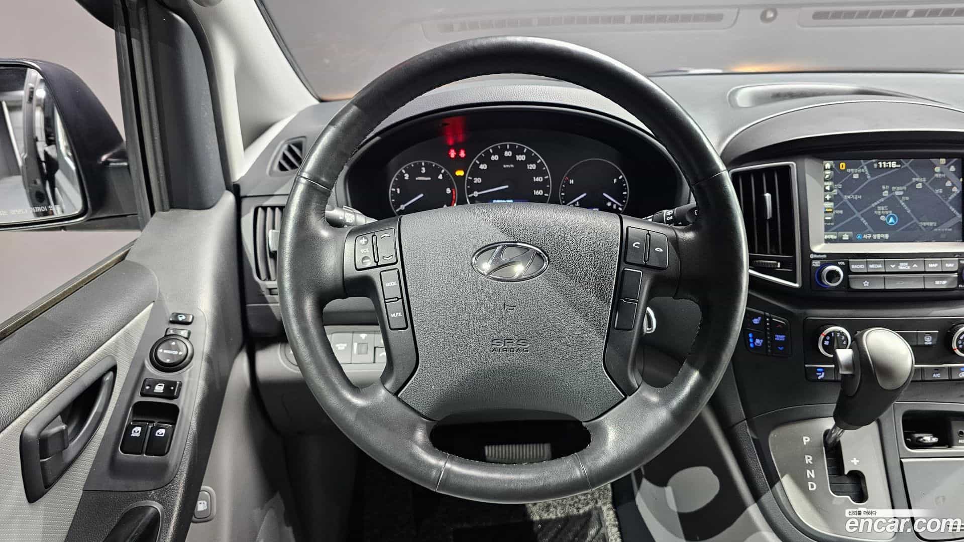 Starex Hyundai 2018.4-OPTION-018