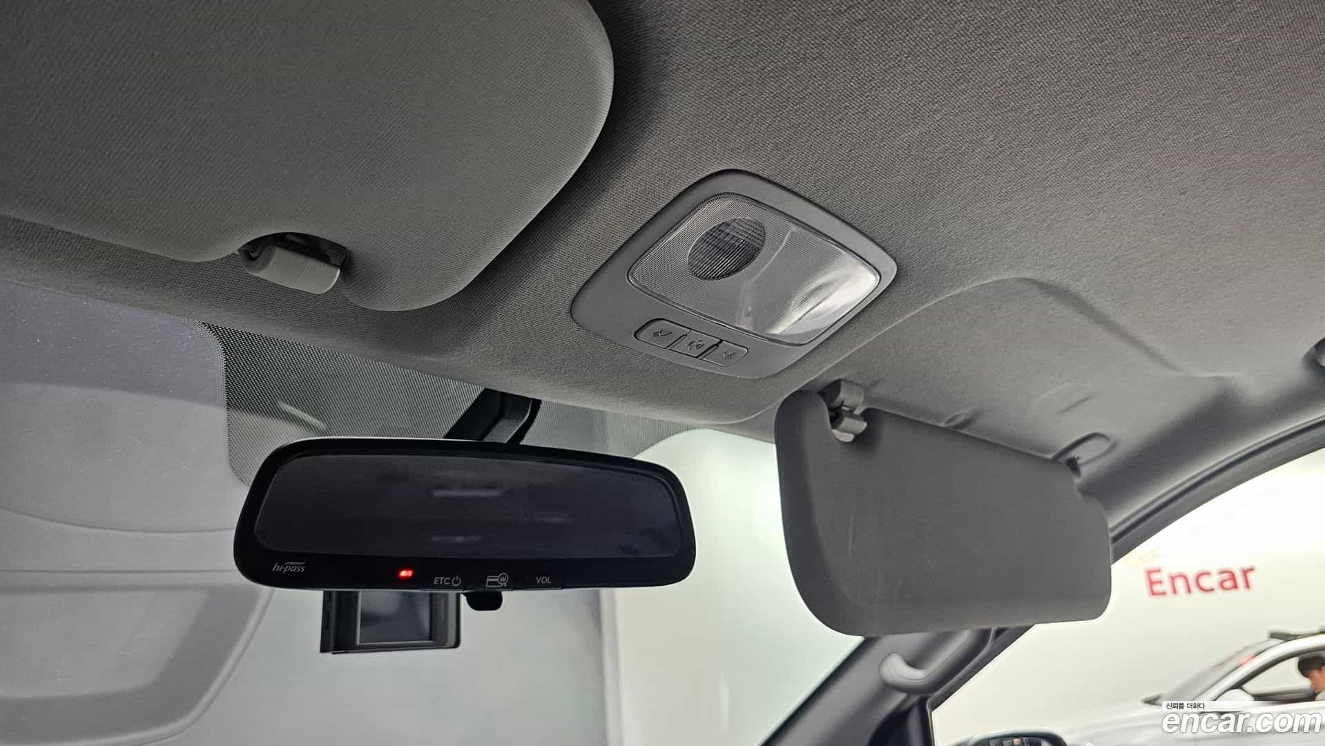 Starex Hyundai 2018.4-OPTION-024