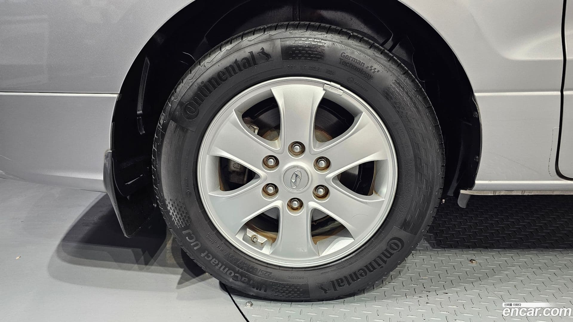 Main__Slider__Photo:Starex Hyundai 2018.4-20