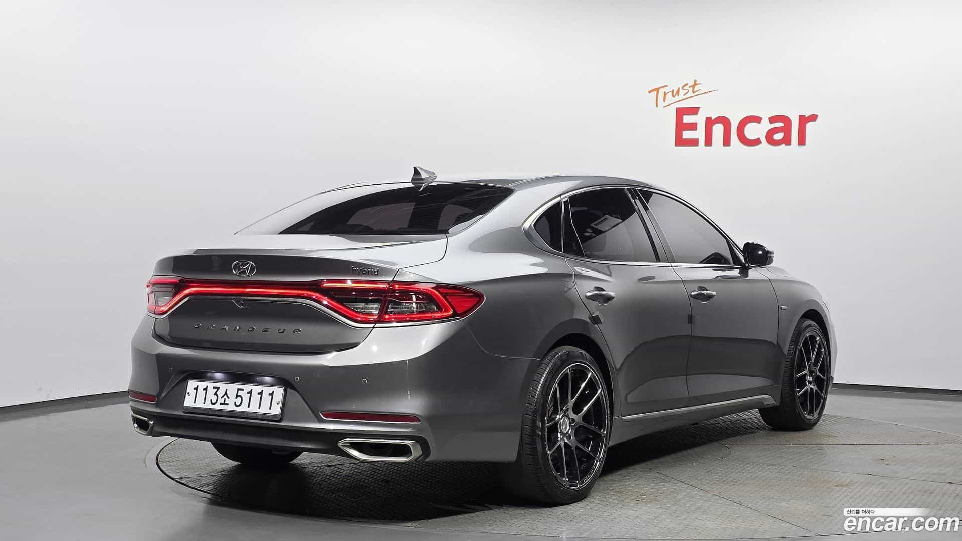Grandeur Hyundai 2017.7-OUTER-002