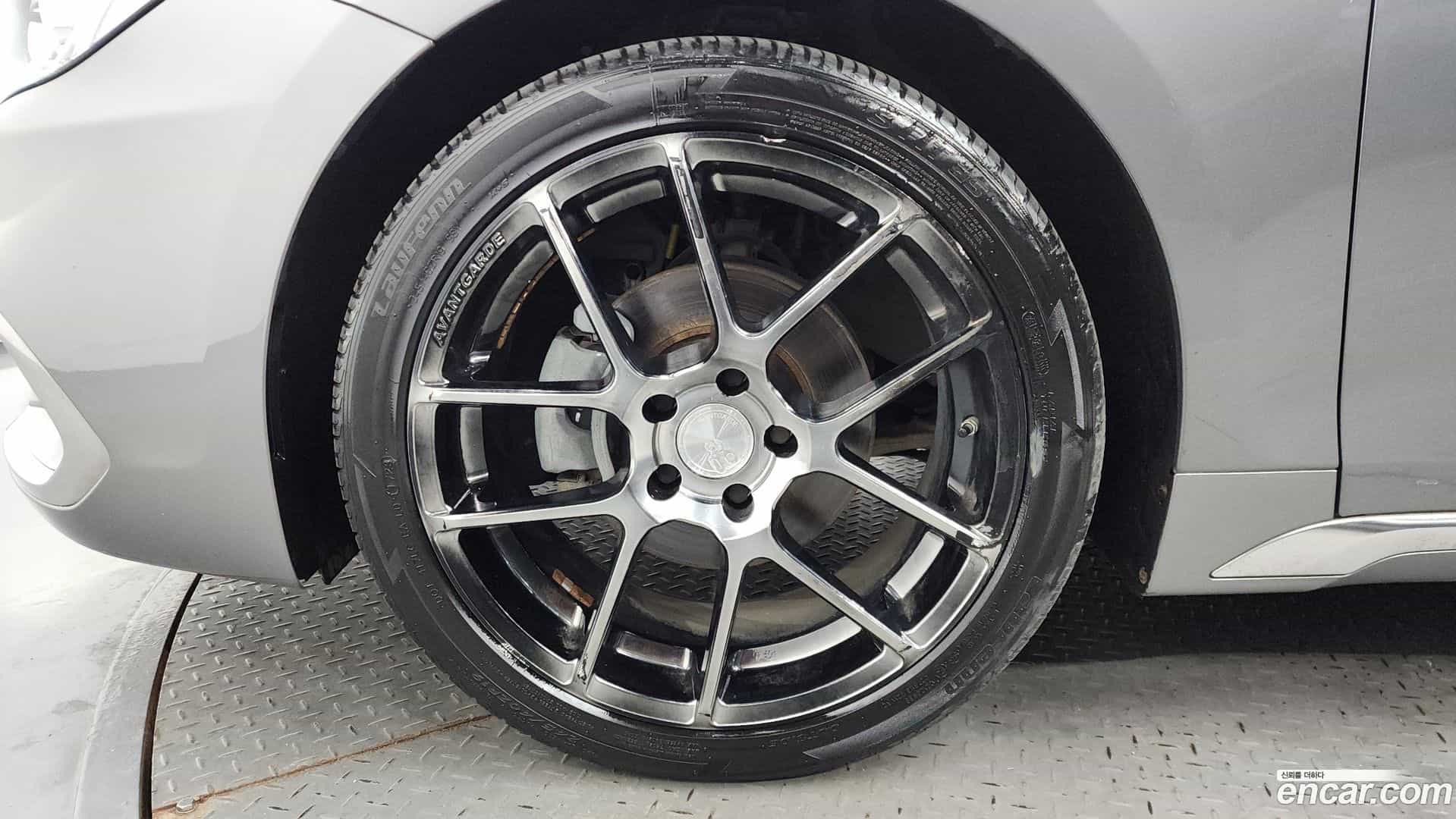 Grandeur Hyundai 2017.7-OUTER-005