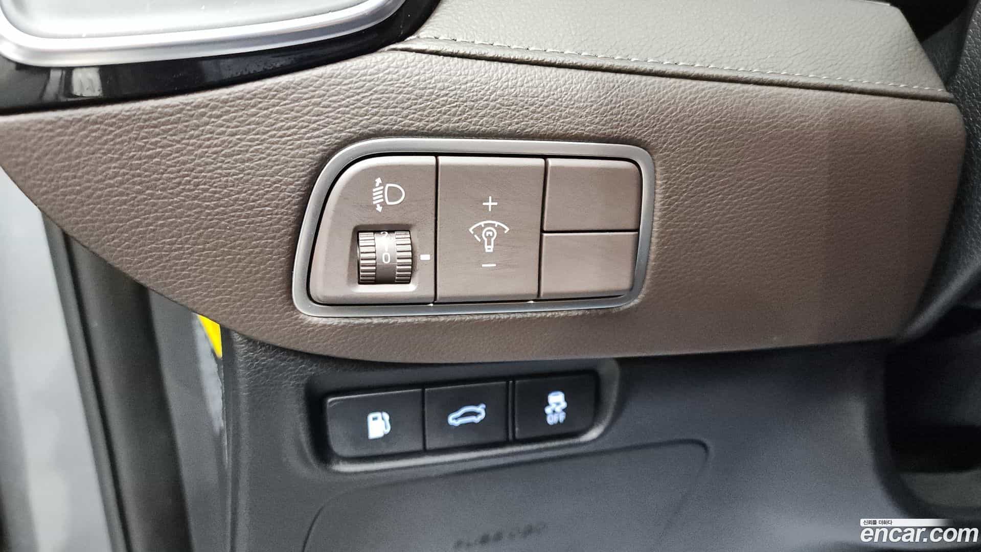 Grandeur Hyundai 2017.7-OPTION-017