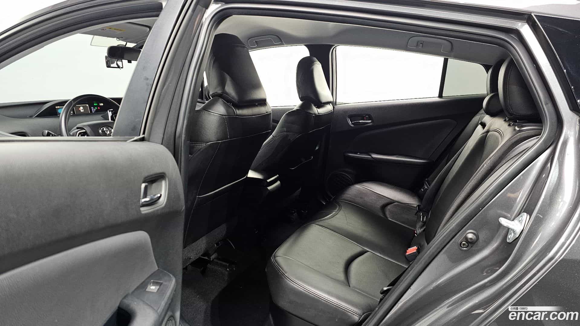 Prius Toyota 2017.8-OPTION-015