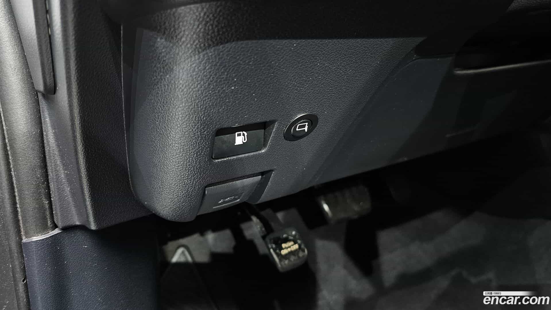Prius Toyota 2017.8-OPTION-023