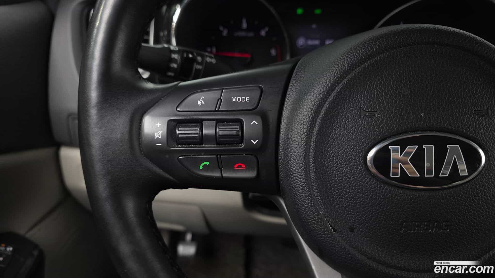Canival Kia 2015.3-OPTION-021