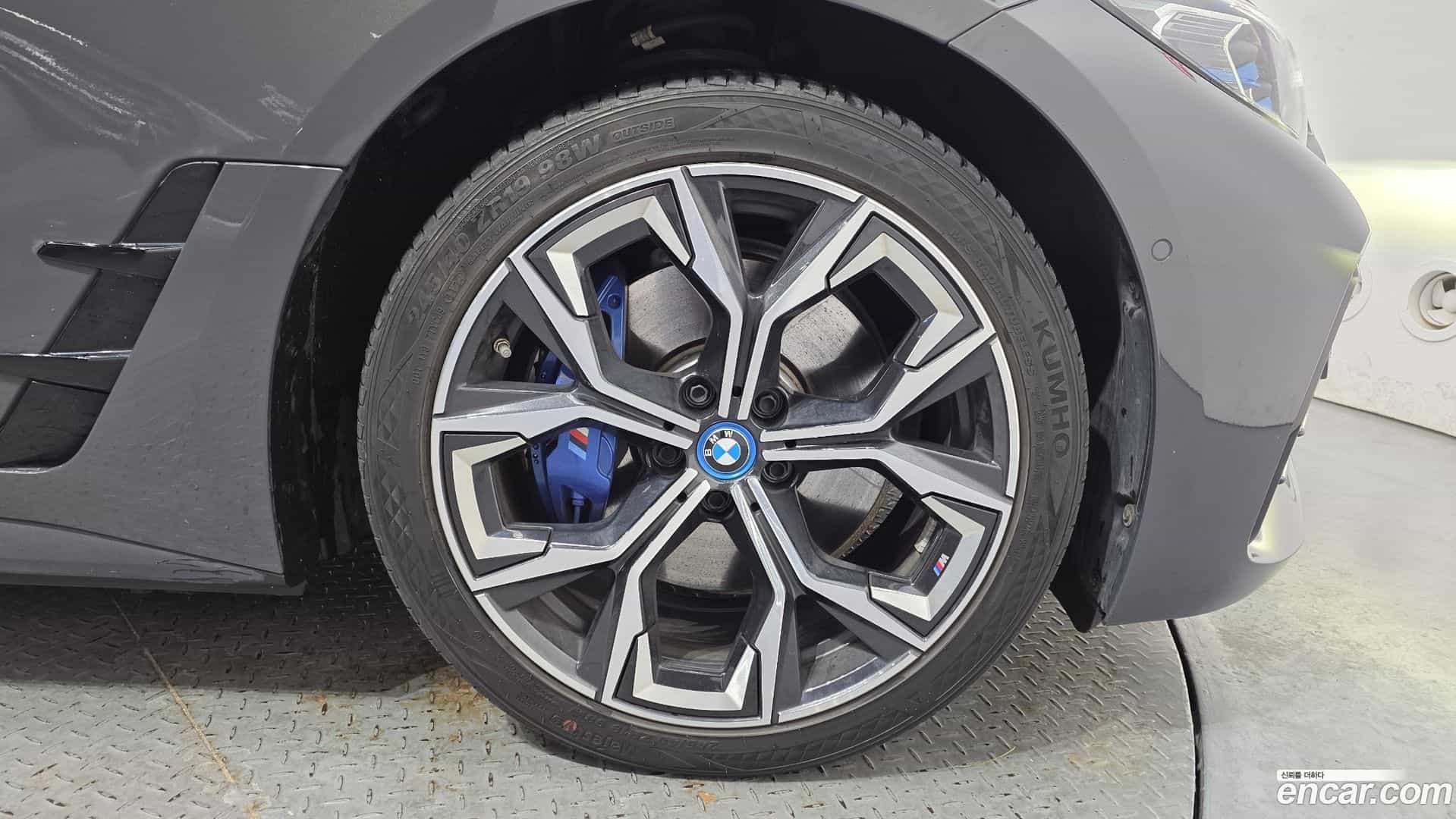 i4 BMW 2022.3-OUTER-031