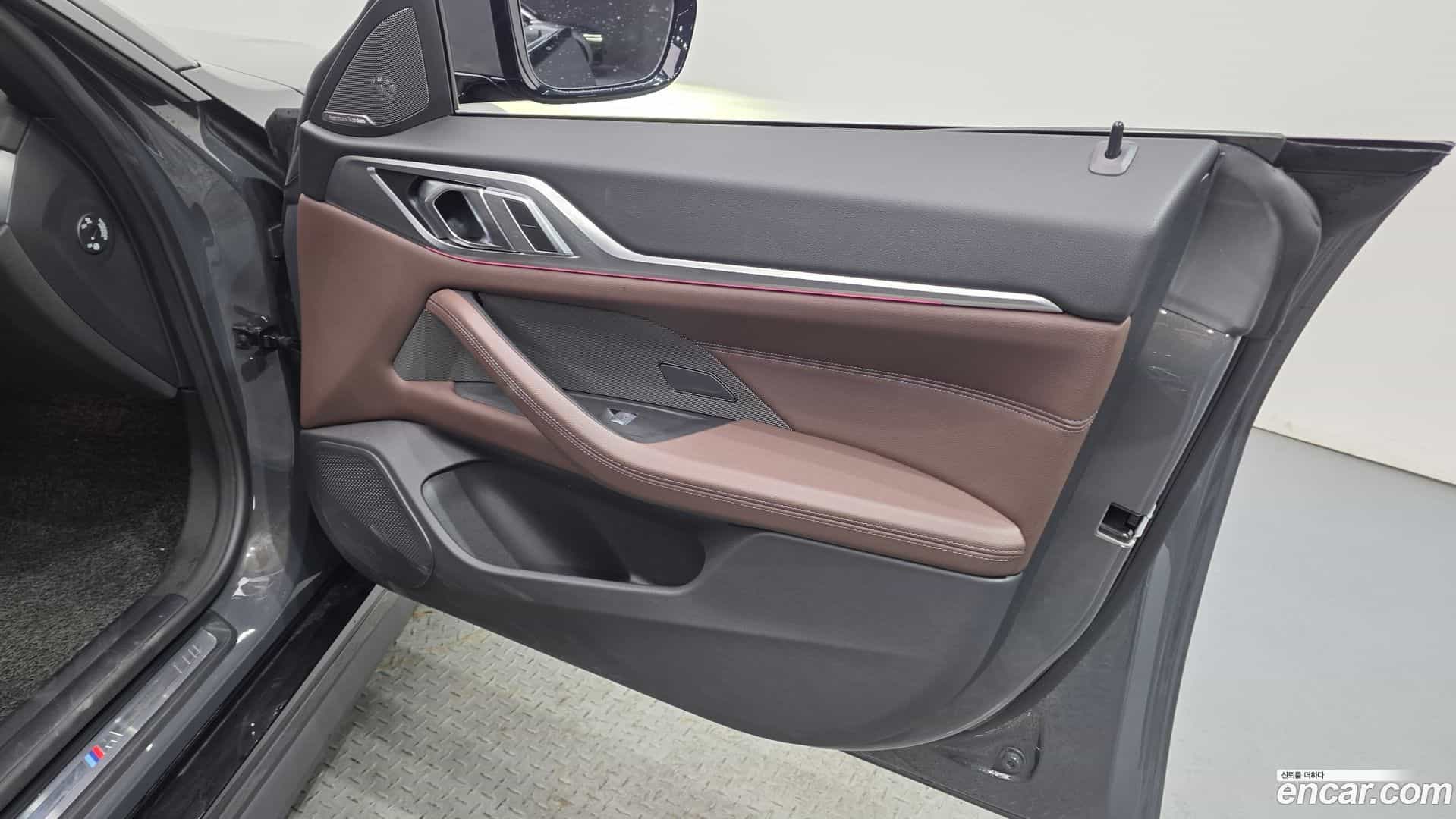 i4 BMW 2022.3-INNER-034