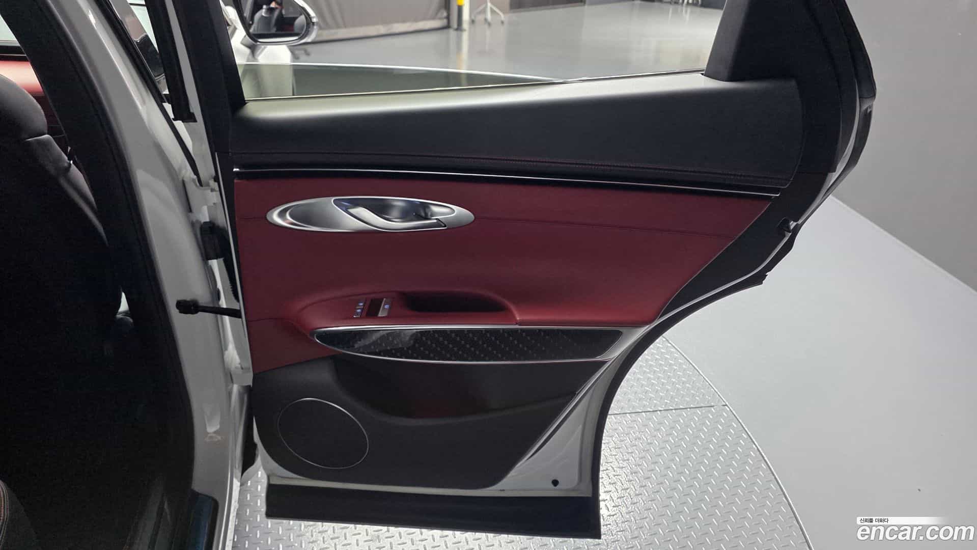 GV70 Genesis 2021.11-INNER-035