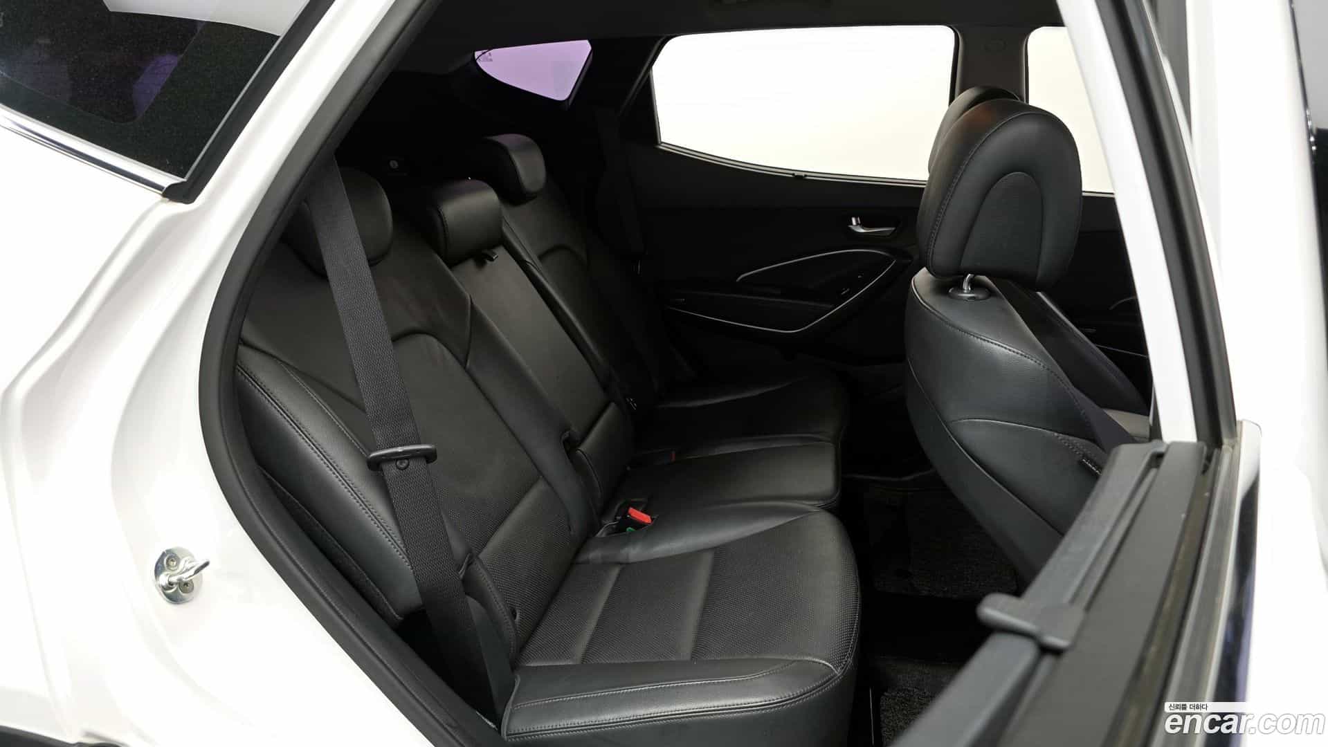 Santafe Hyundai 2016.3-OPTION-015