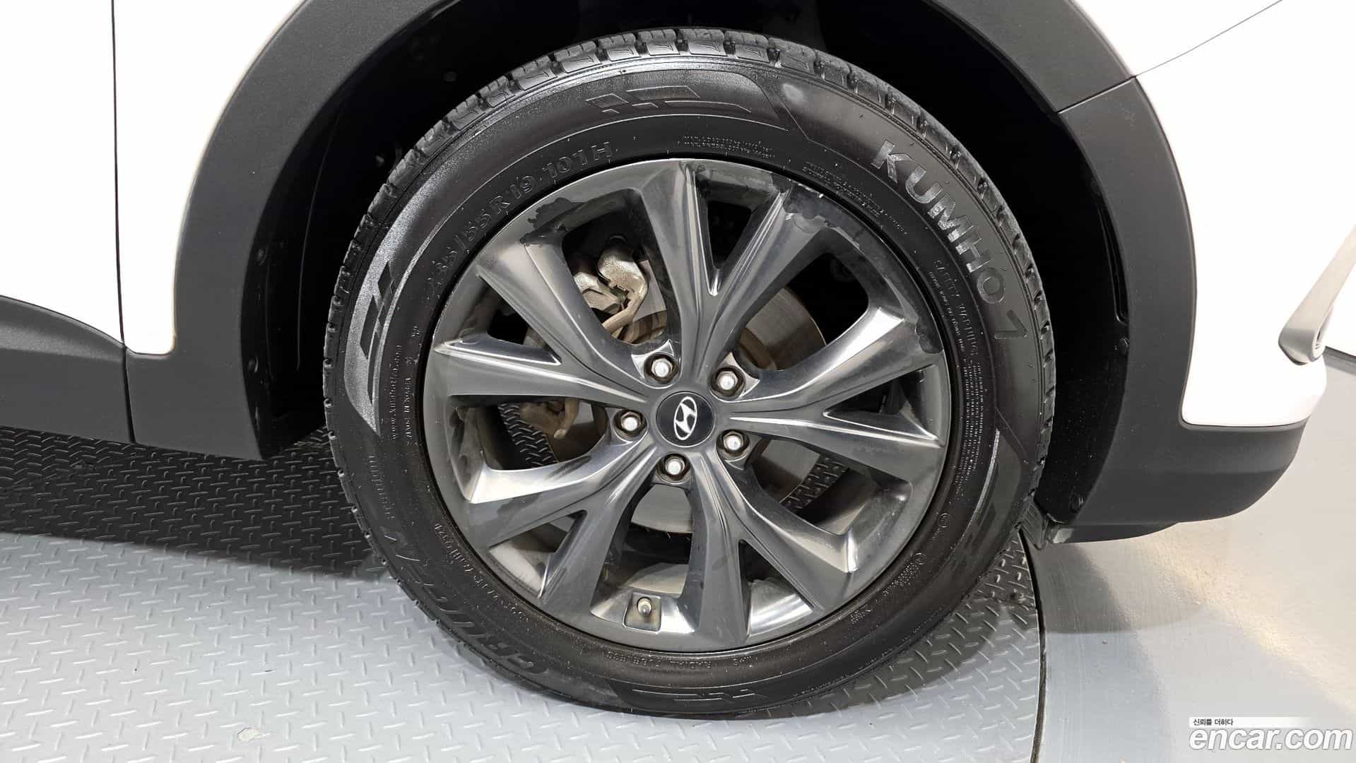Santafe Hyundai 2016.3-OUTER-031