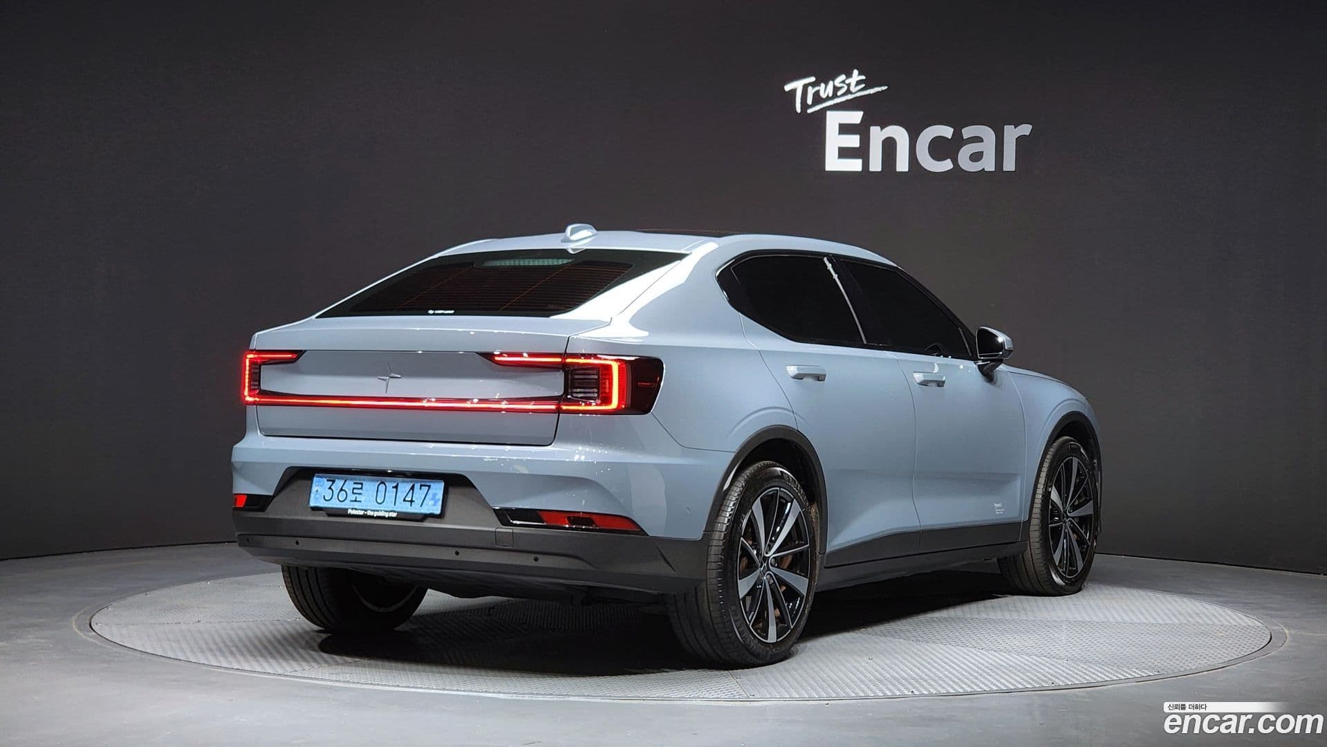 Main__Slider__Photo:Polestar 2 Polestar 2022.2-1