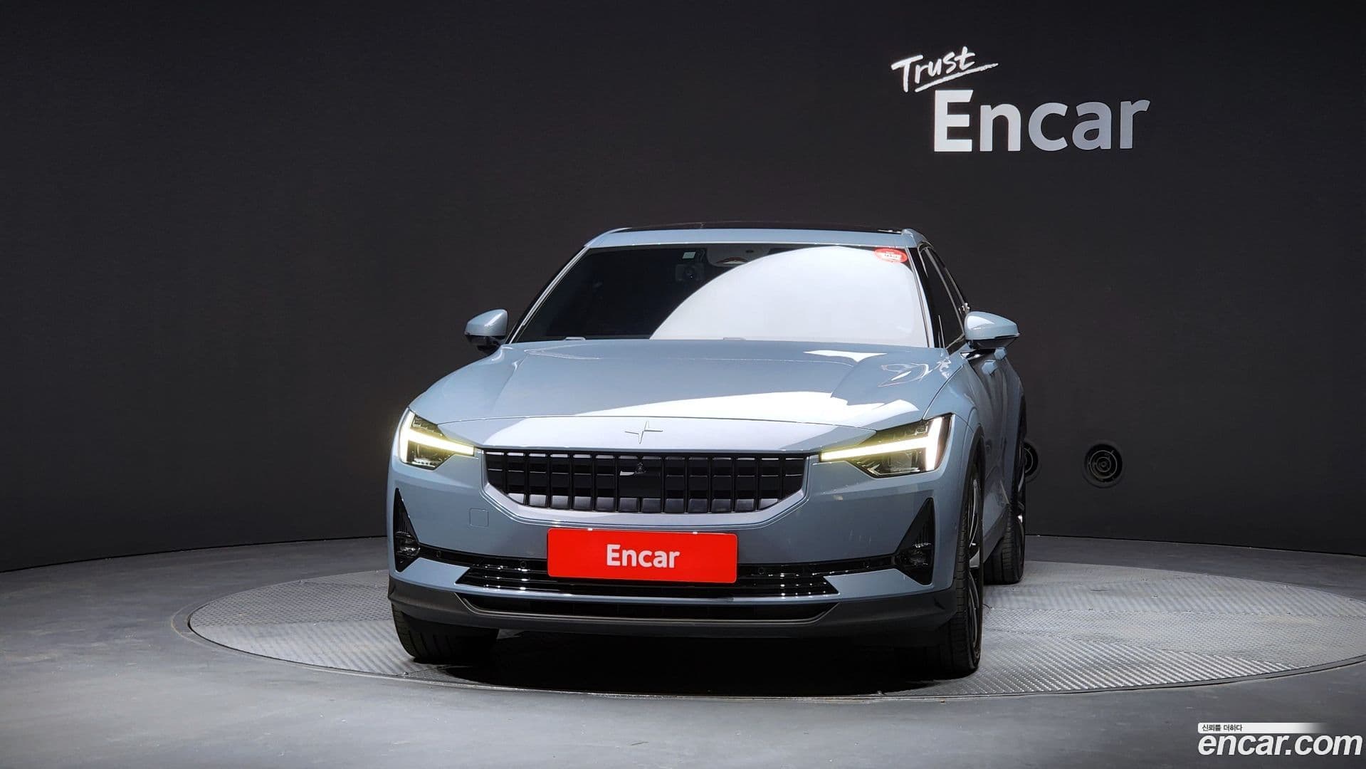 Main__Slider__Photo:Polestar 2 Polestar 2022.2-2