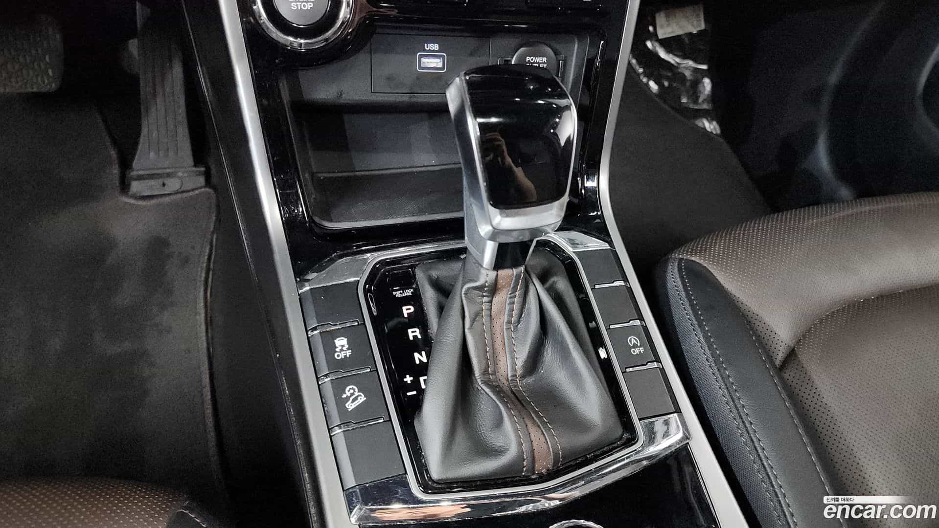 KORANDO KG Mobility 2019.3-INNER-009