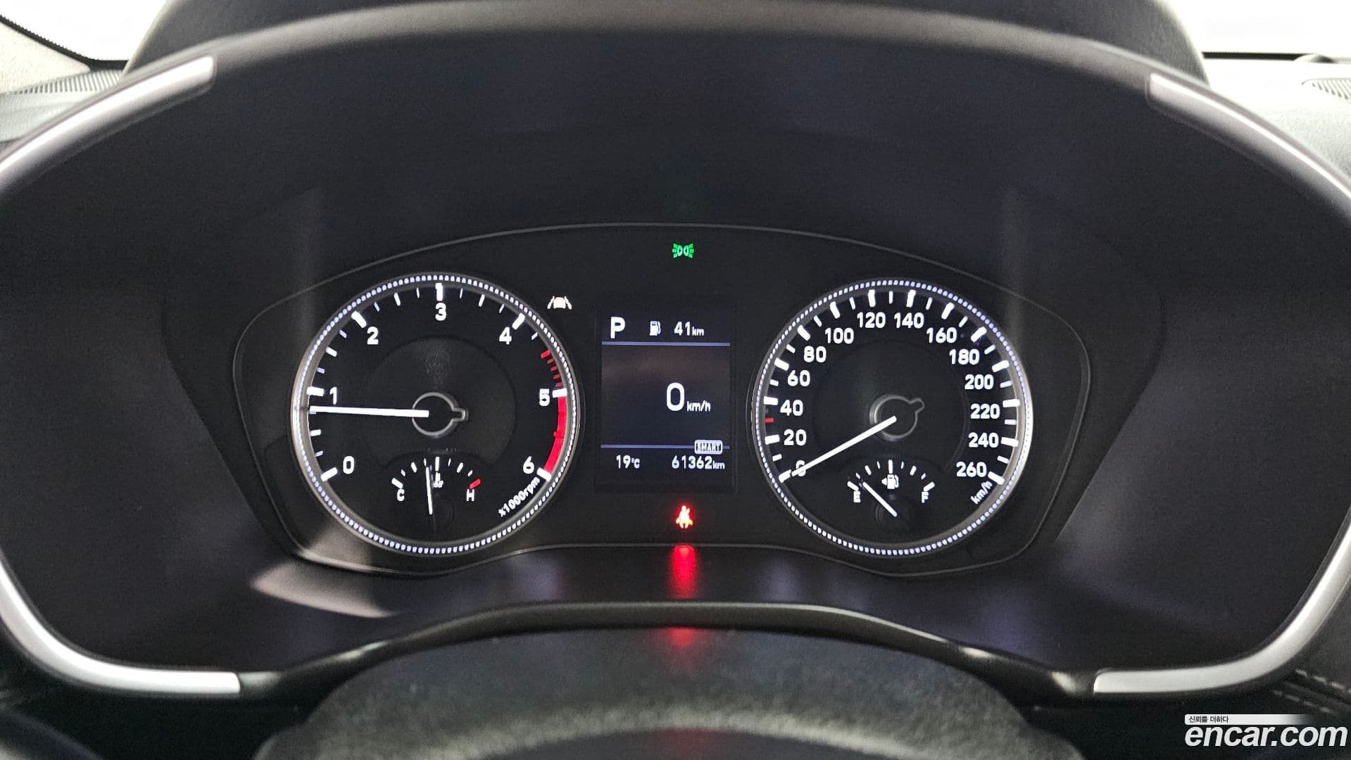 Main__Slider__Photo:Santafe Hyundai 2019.7-7