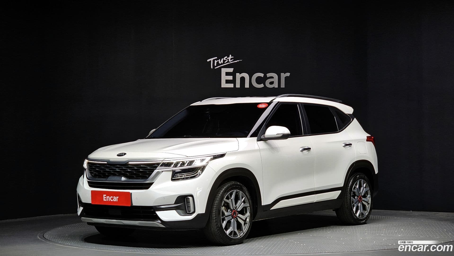 Main__Slider__Photo:Seltos Kia 2019.9-0