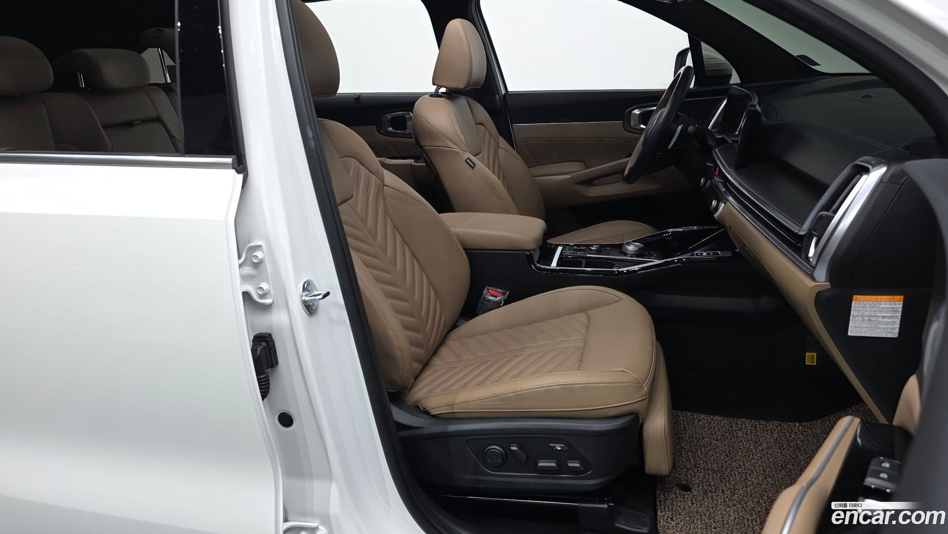 Main__Slider__Photo:Sorento Kia 2024.3-10