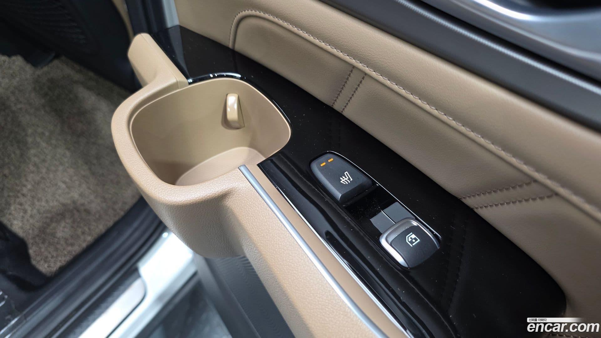 Main__Slider__Photo:Sorento Kia 2024.3-17
