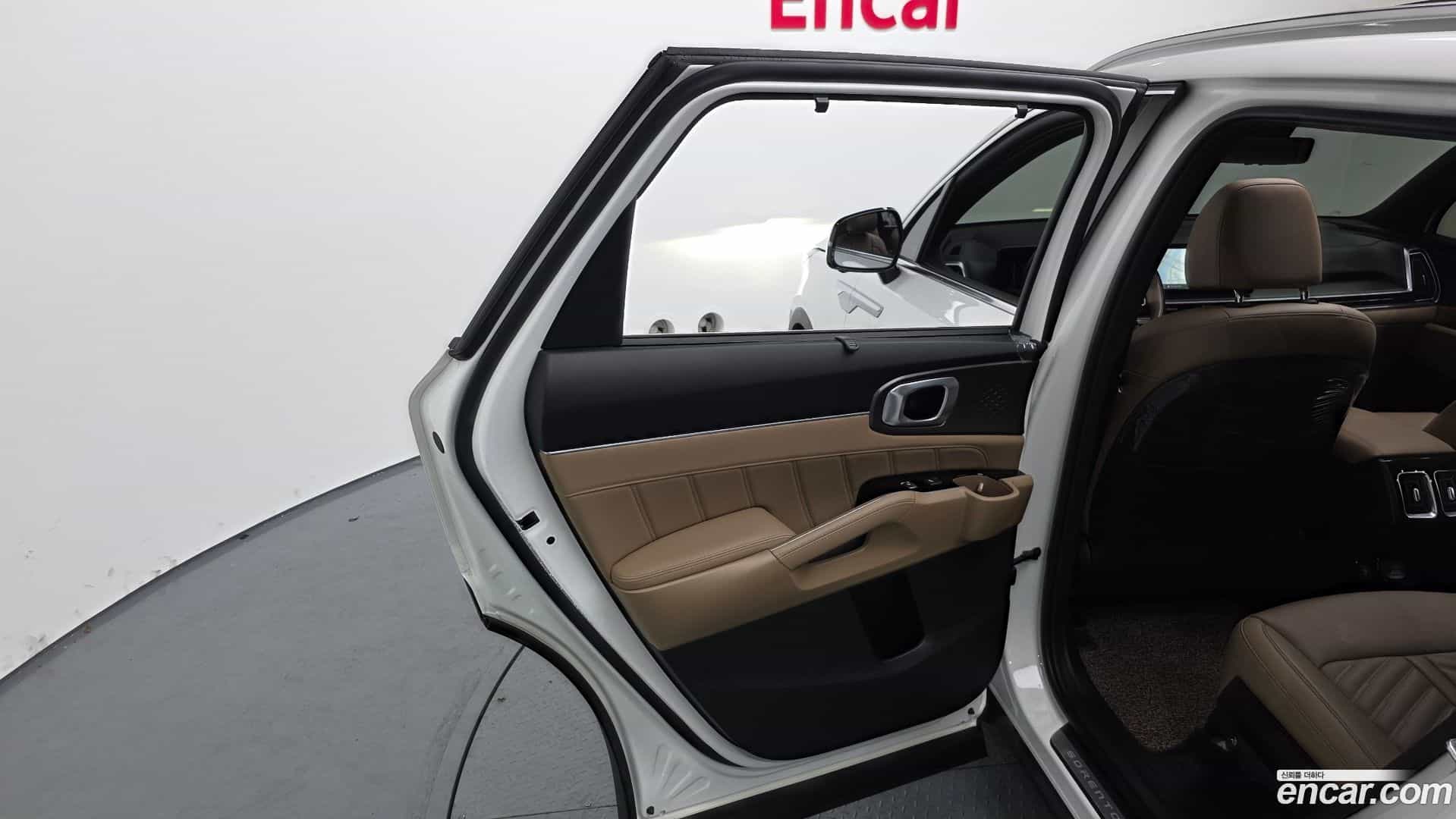 Sorento Kia 2024.3-INNER-035