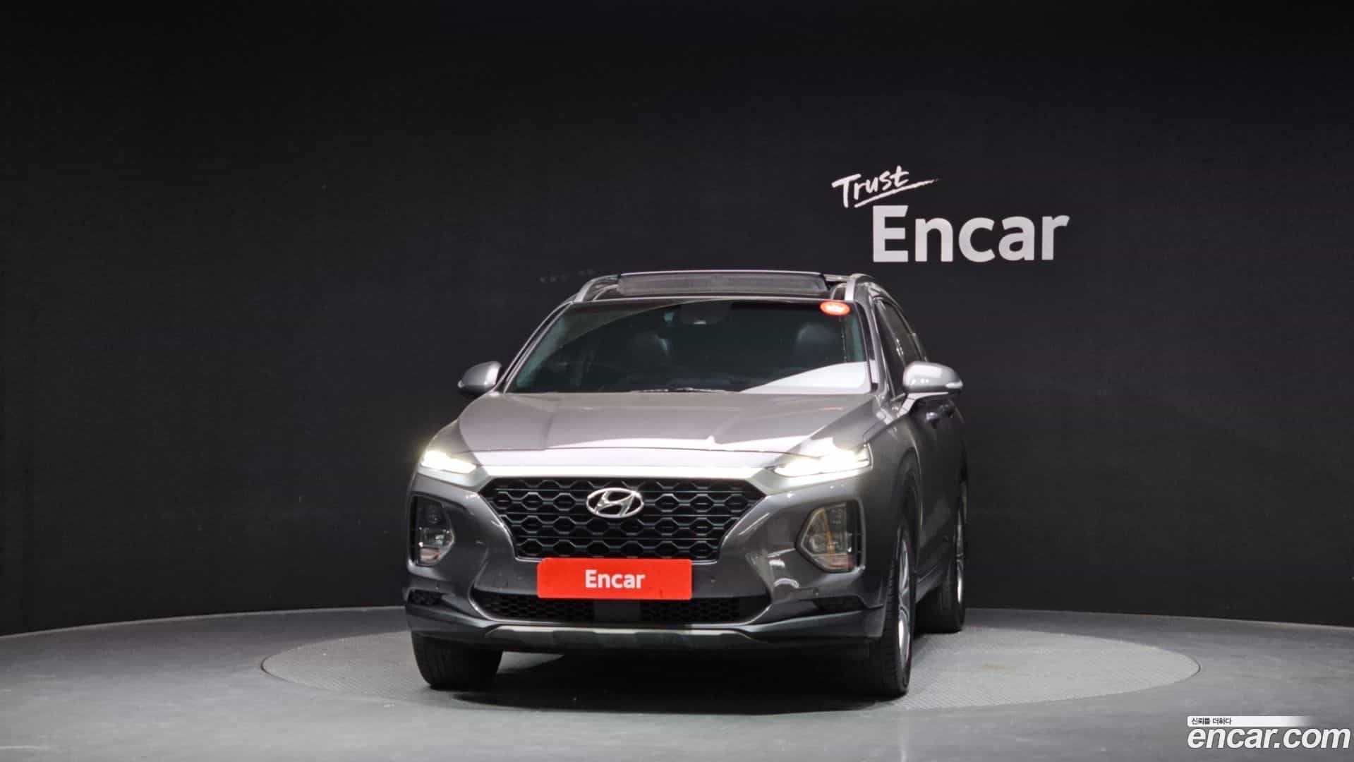 Santafe Hyundai 2018.6-OUTER-003