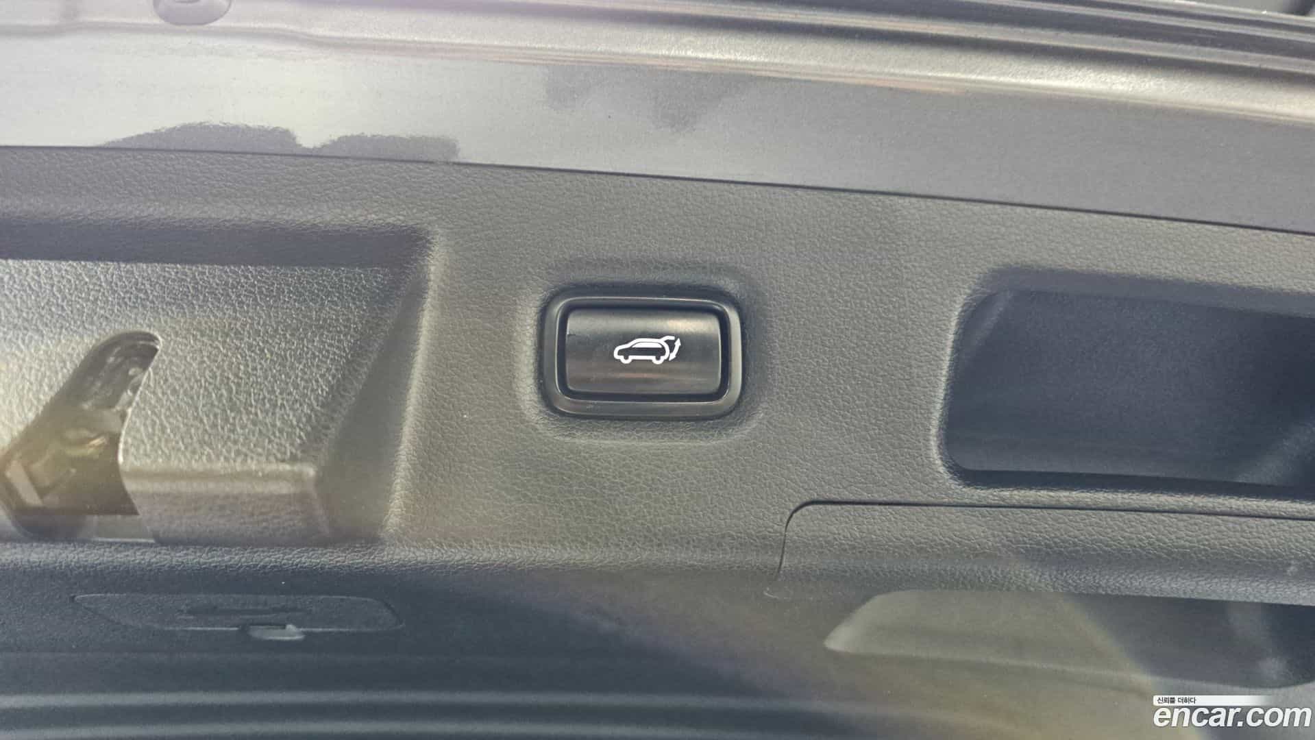 Santafe Hyundai 2018.6-INNER-036