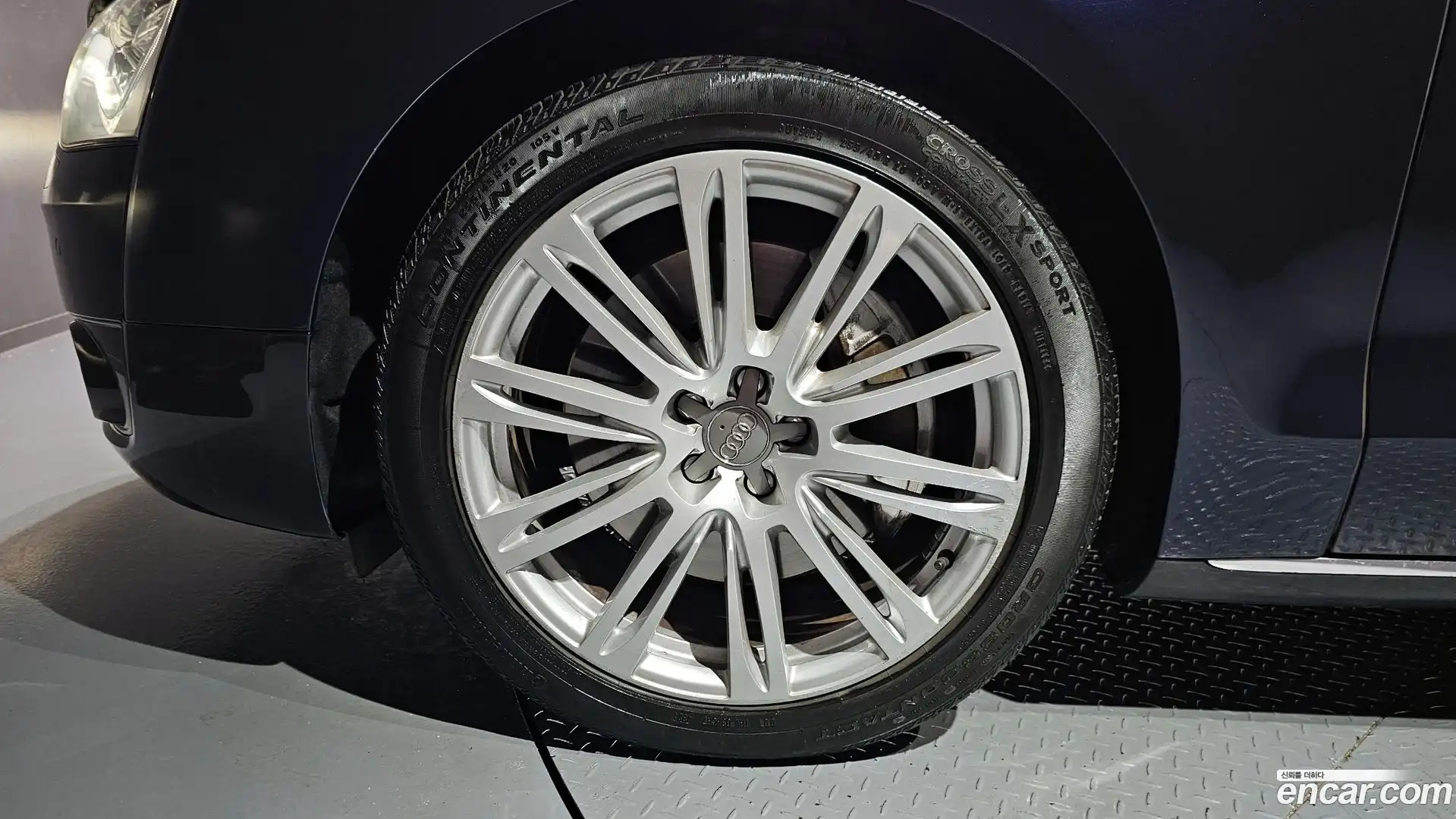 A8 Audi 2011.8-OUTER-005