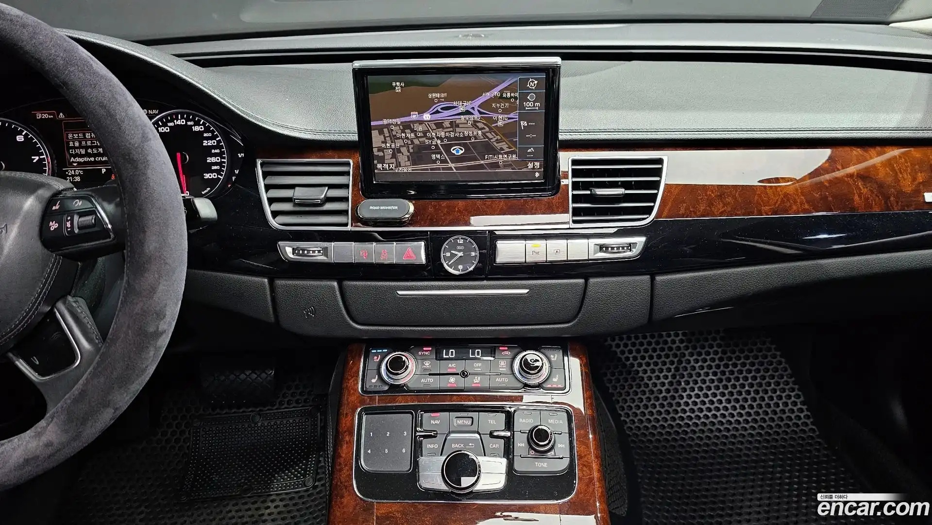 A8 Audi 2011.8-OPTION-017