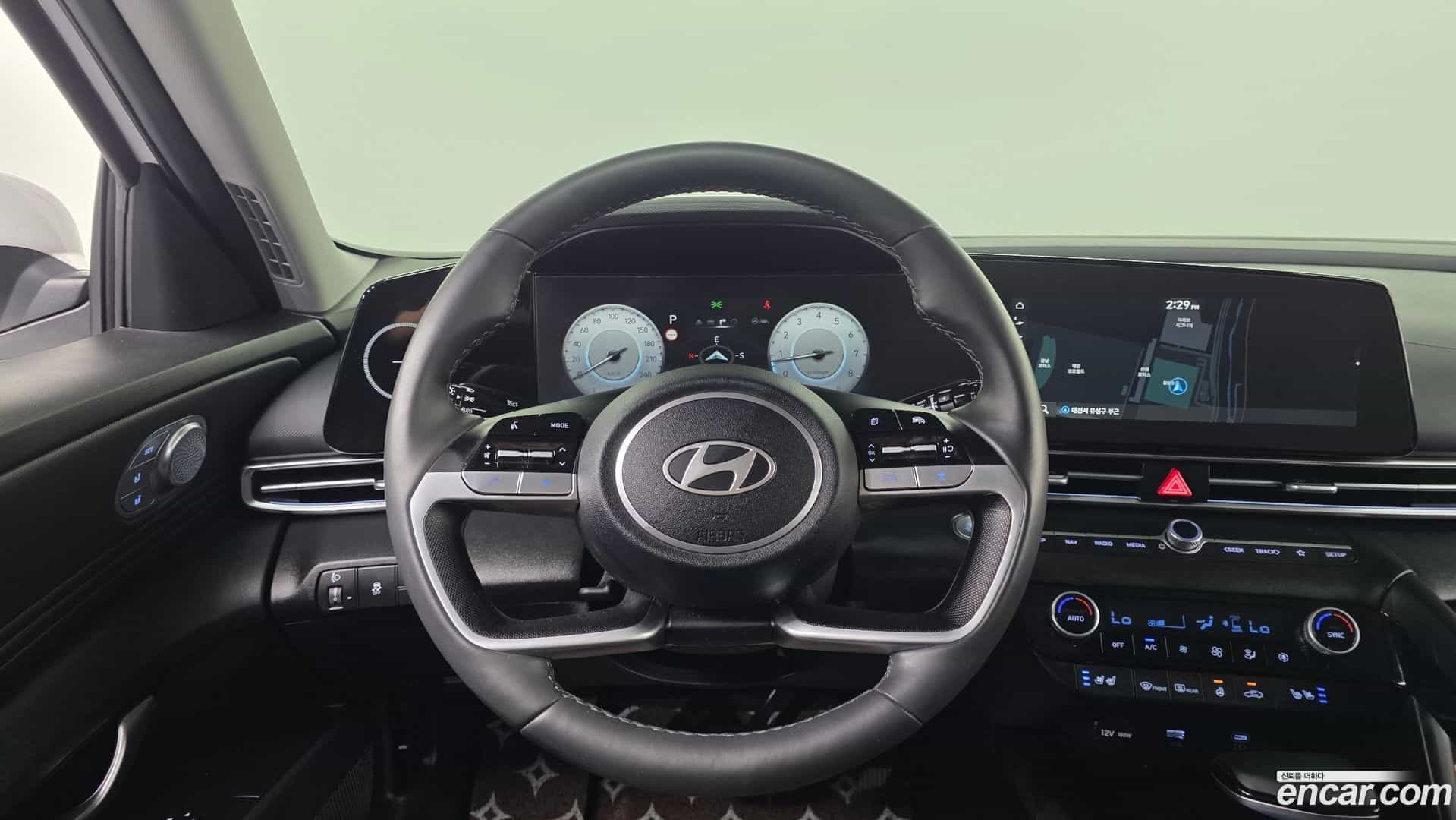 AVANTE Hyundai 2024.4-OPTION-018