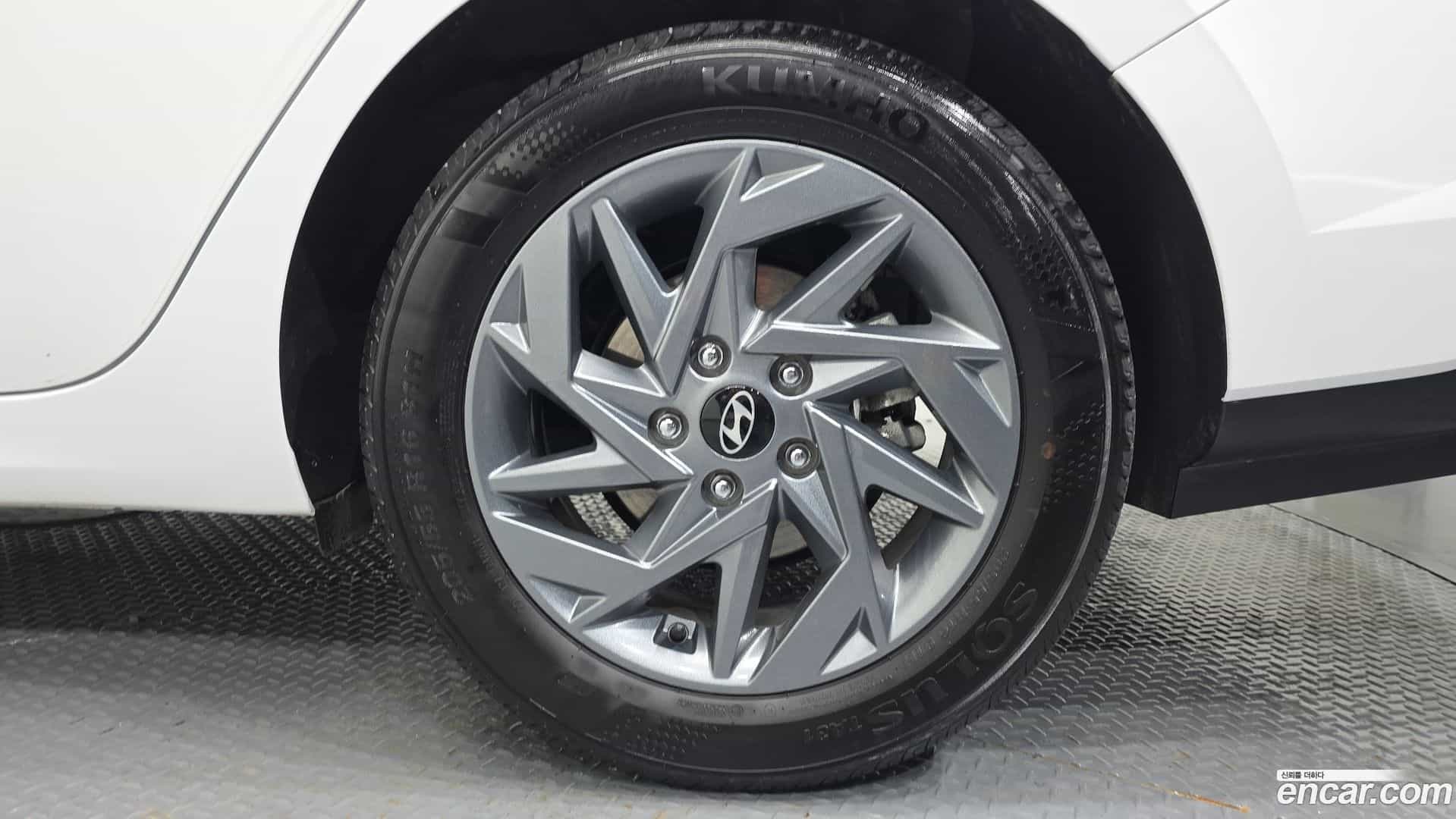 AVANTE Hyundai 2024.4-OUTER-031