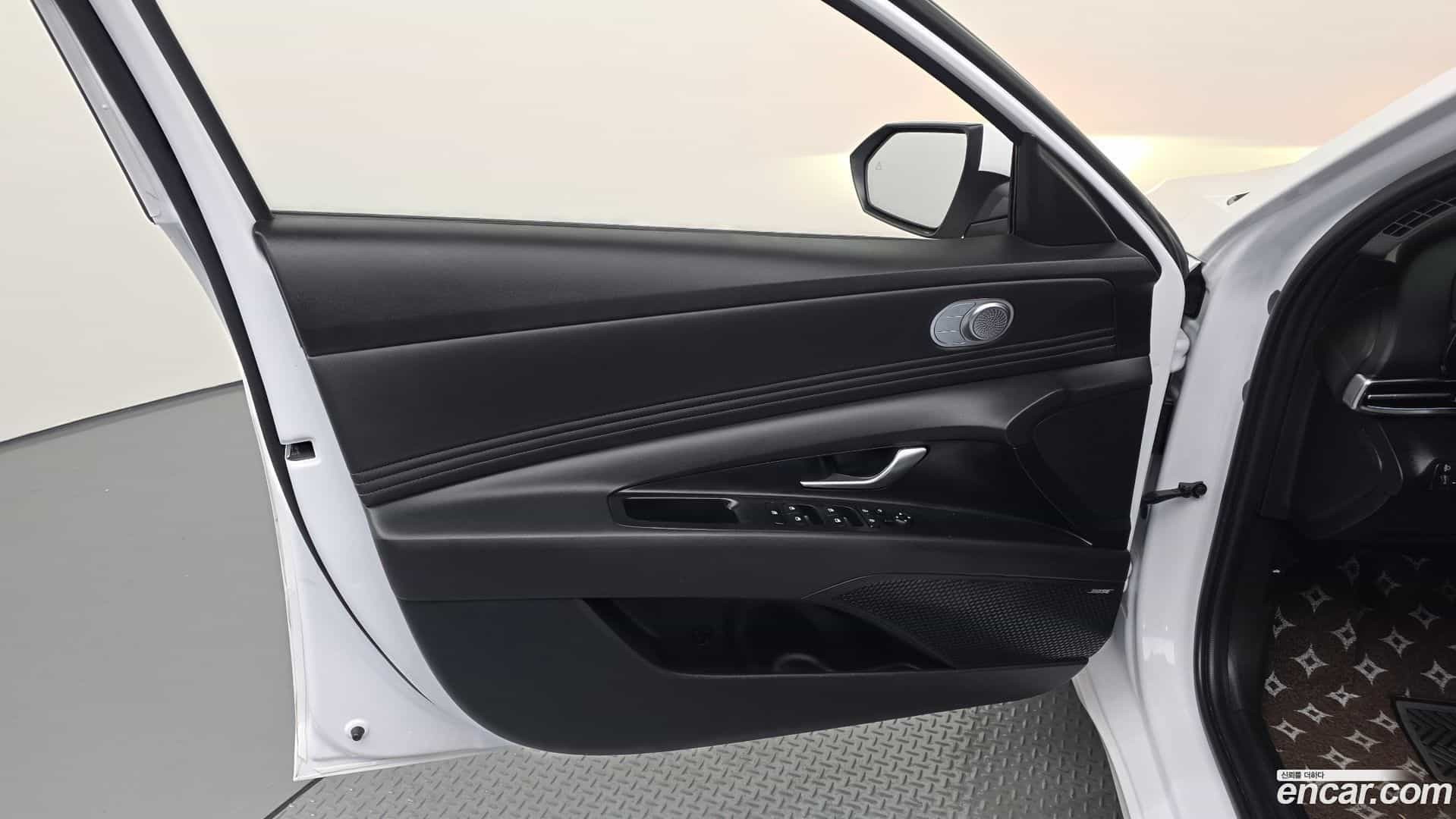 AVANTE Hyundai 2024.4-INNER-034