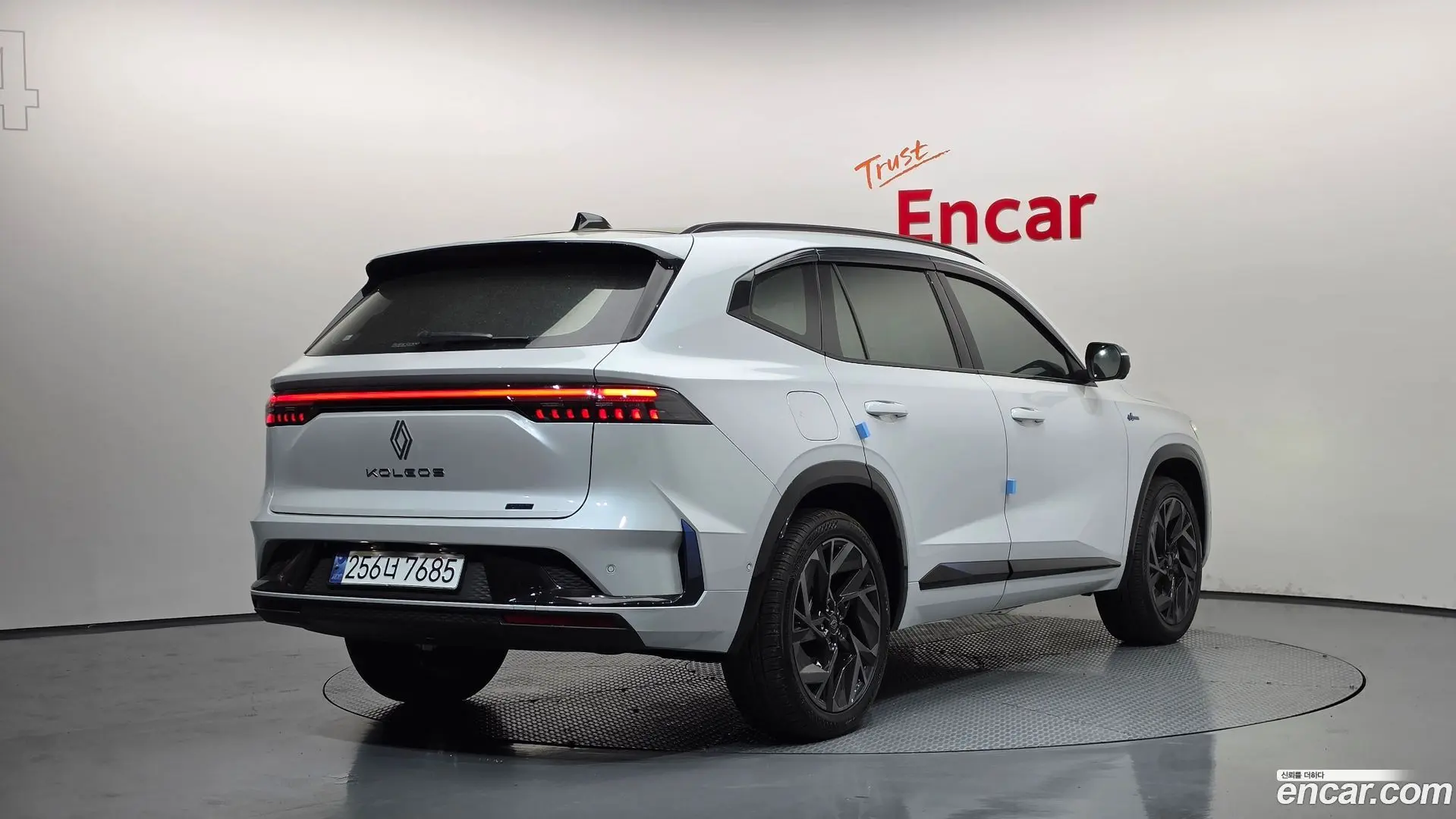 Main__Slider__Photo:Grand Koleos Renault Korea 2025.0-1