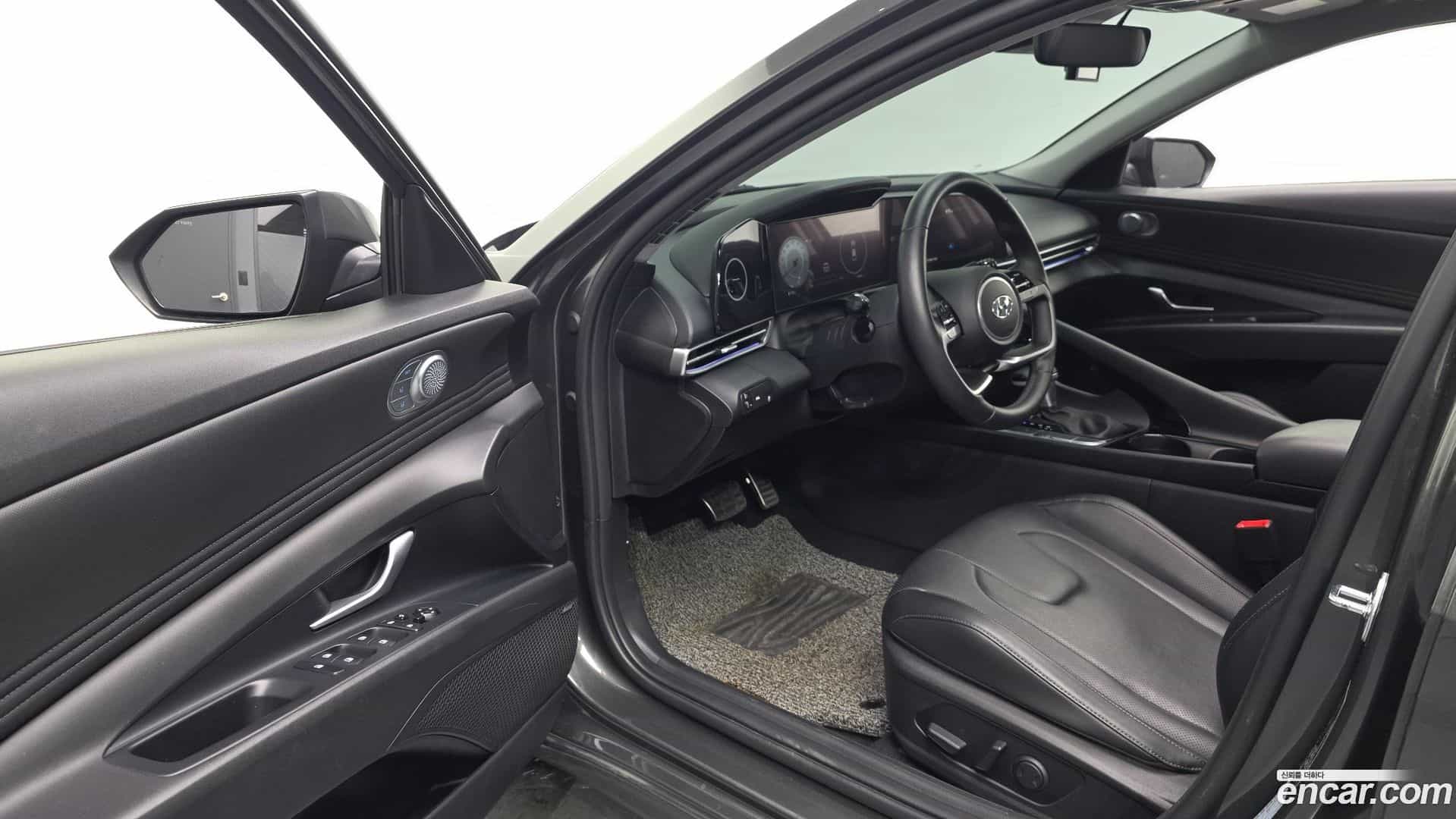 AVANTE Hyundai 2022.5-INNER-010