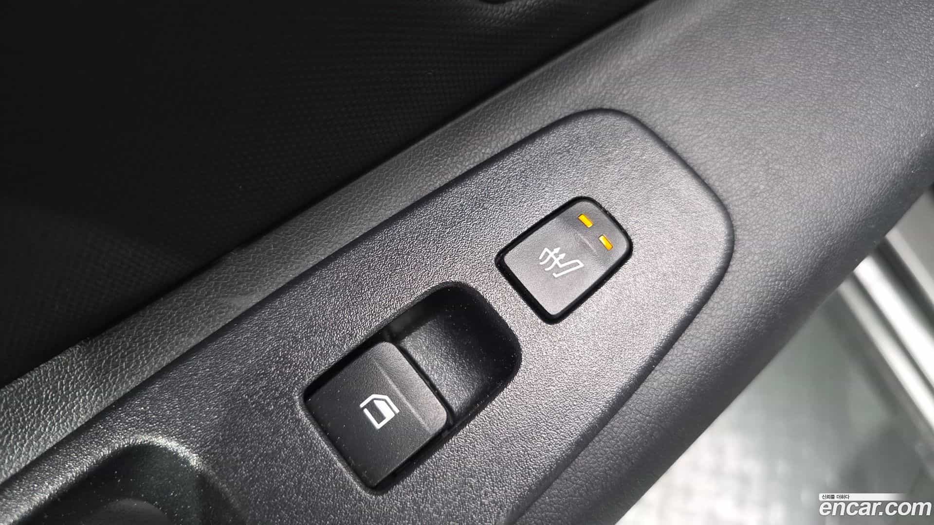 AVANTE Hyundai 2022.5-OPTION-020