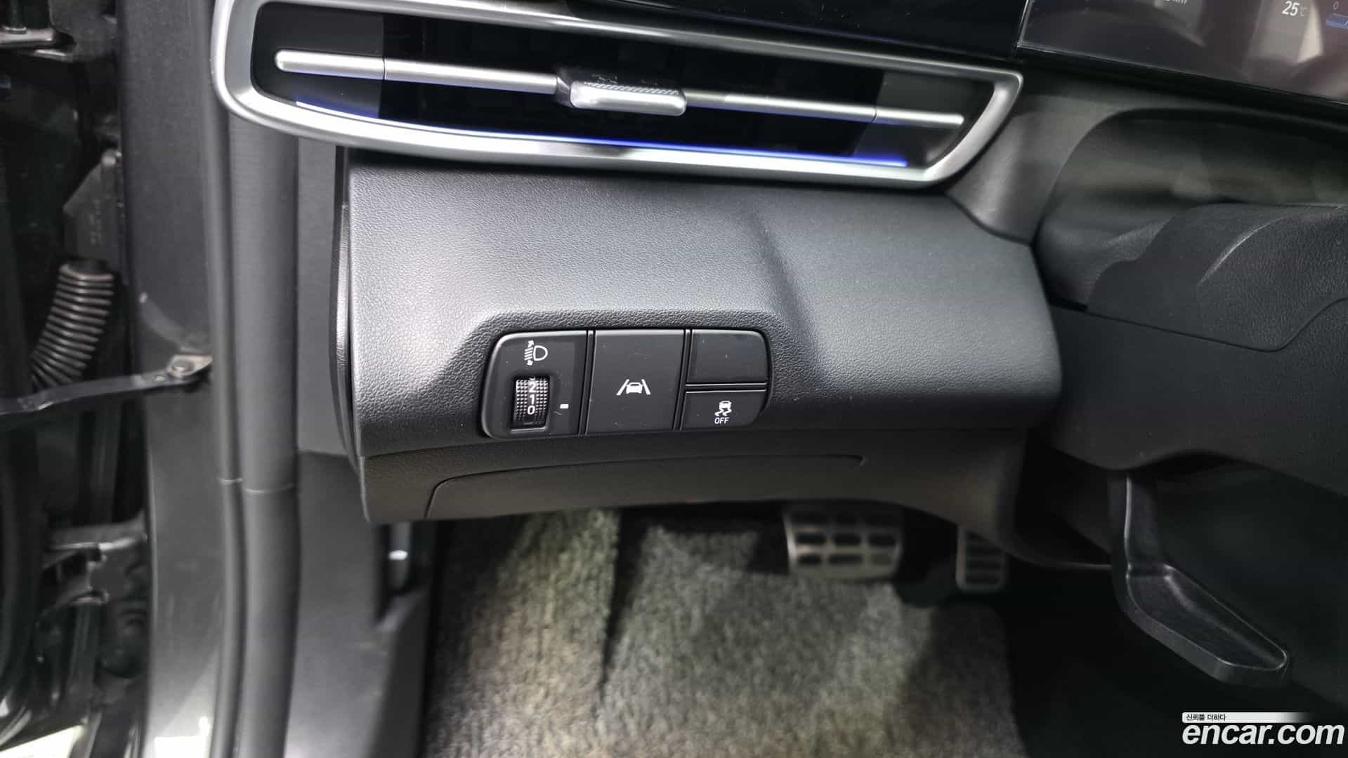 AVANTE Hyundai 2022.5-OPTION-024
