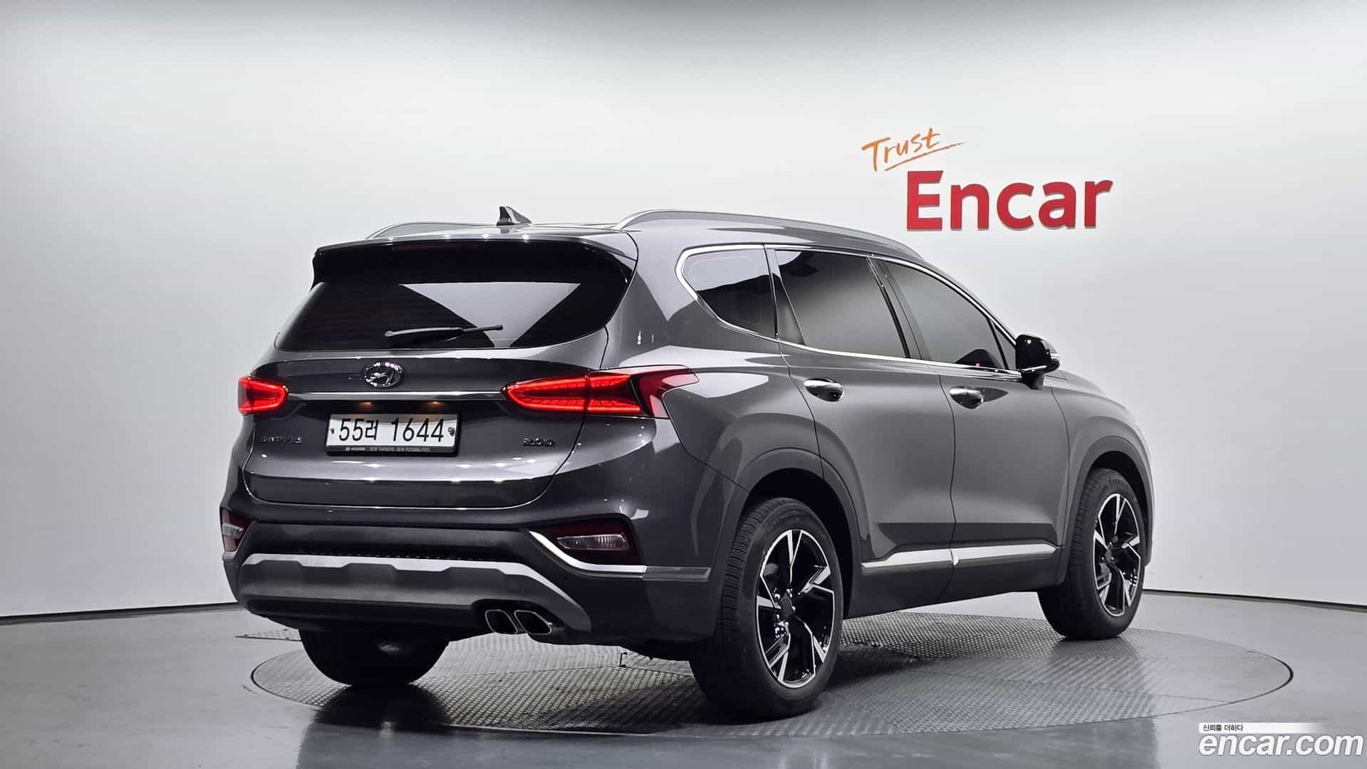 Santafe Hyundai 2019.2-OUTER-002