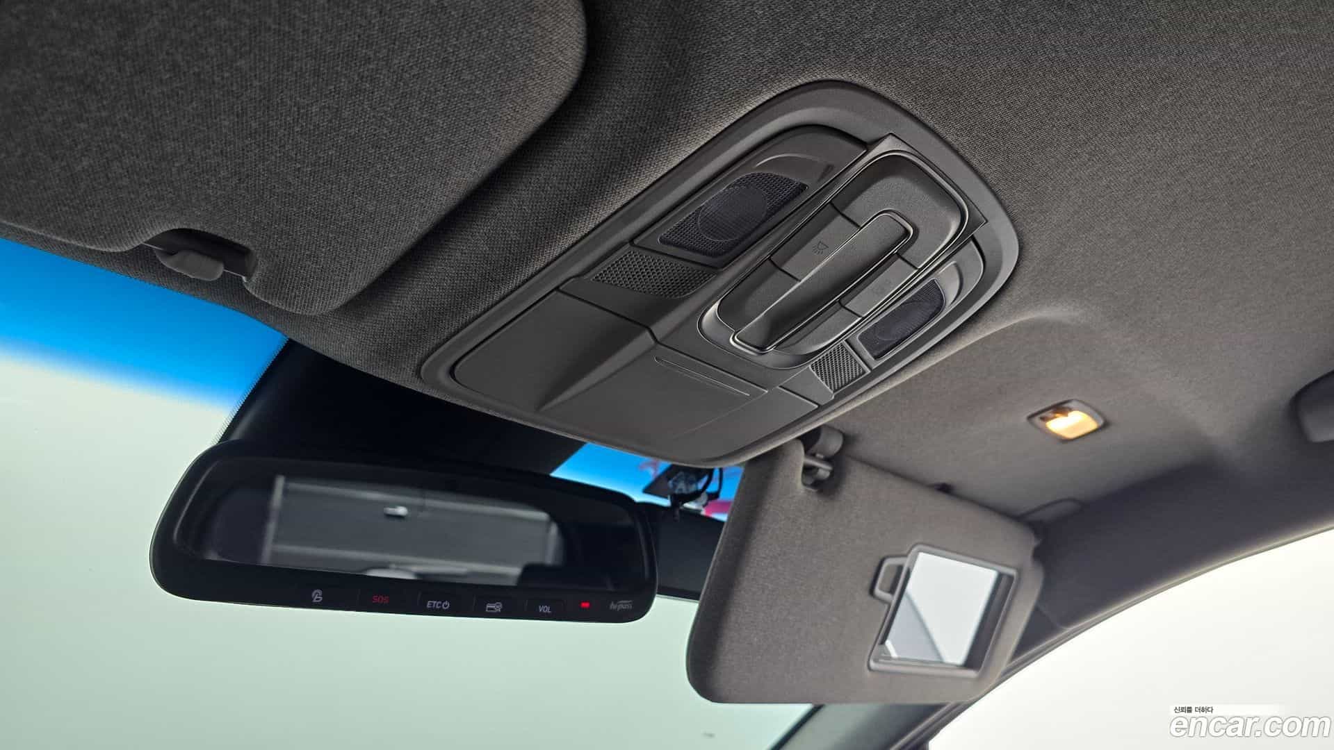 Santafe Hyundai 2019.2-OPTION-024