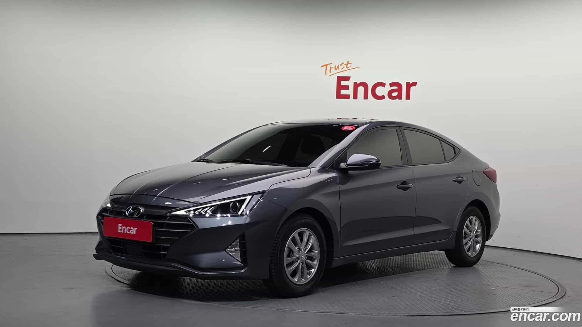 AVANTE Hyundai 2019.0-OUTER-001
