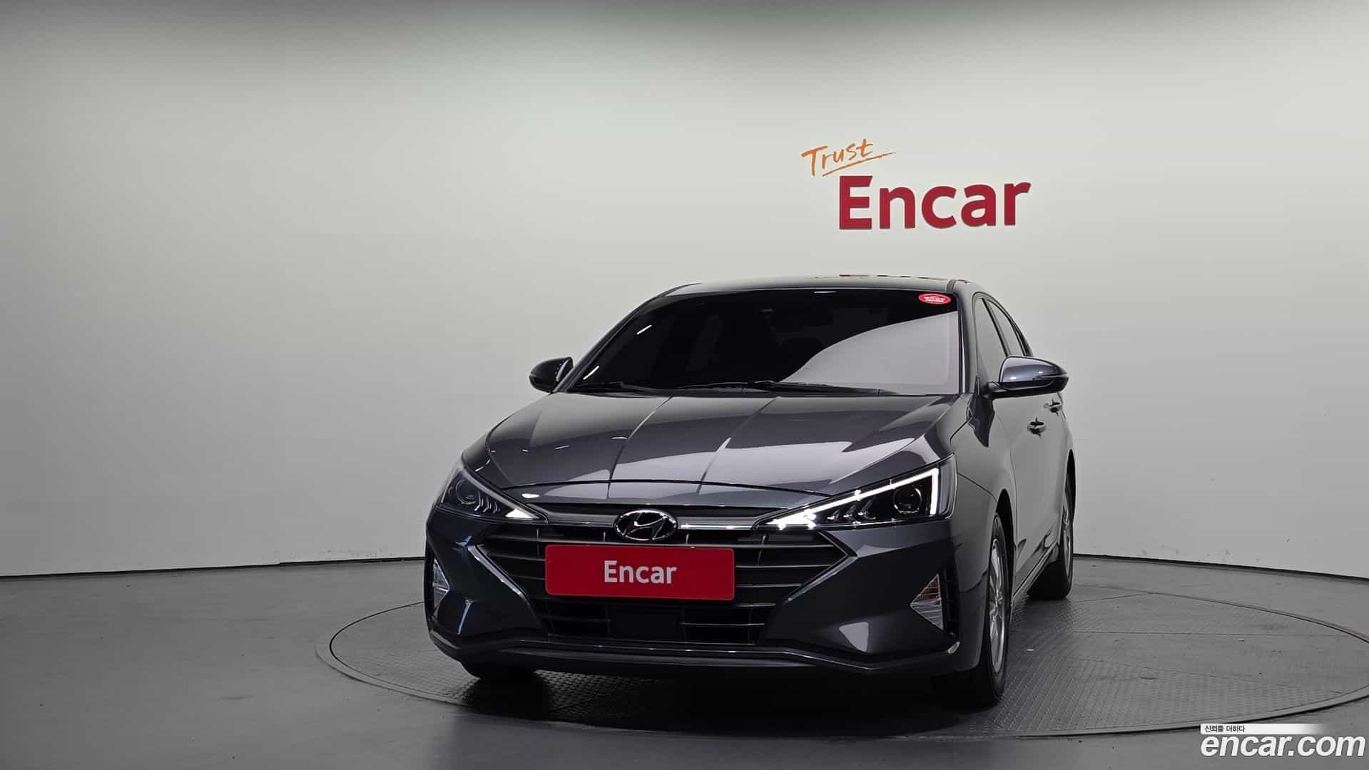 AVANTE Hyundai 2019.0-OUTER-003