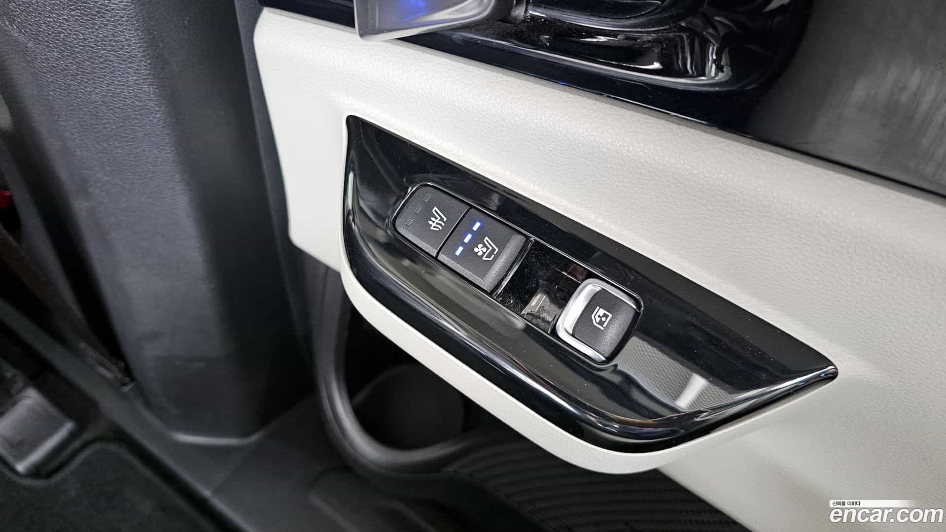 Canival Kia 2020.10-OPTION-023