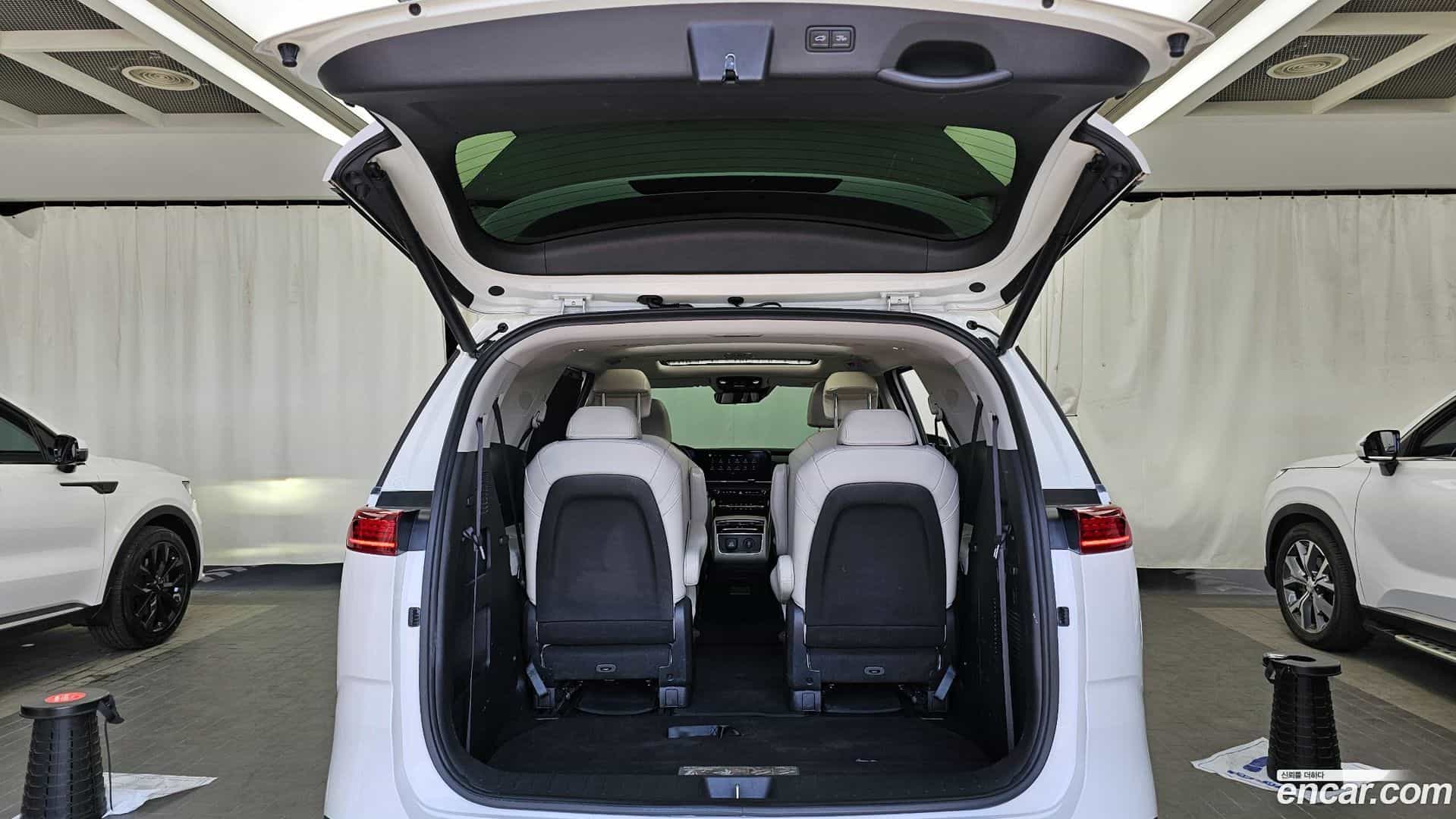 Canival Kia 2020.10-OPTION-024
