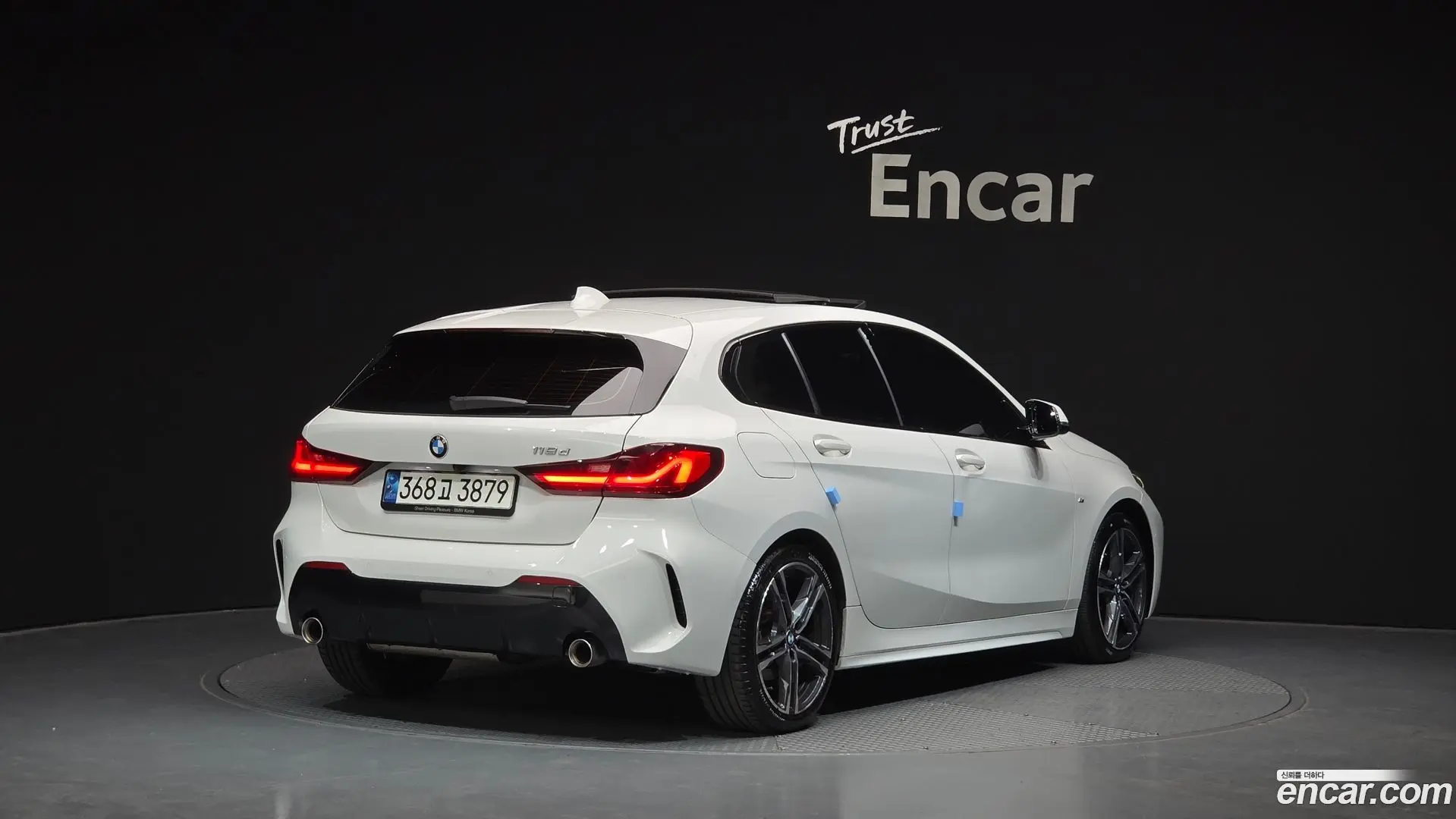 Main__Slider__Photo:1-Series BMW 2021.7-1
