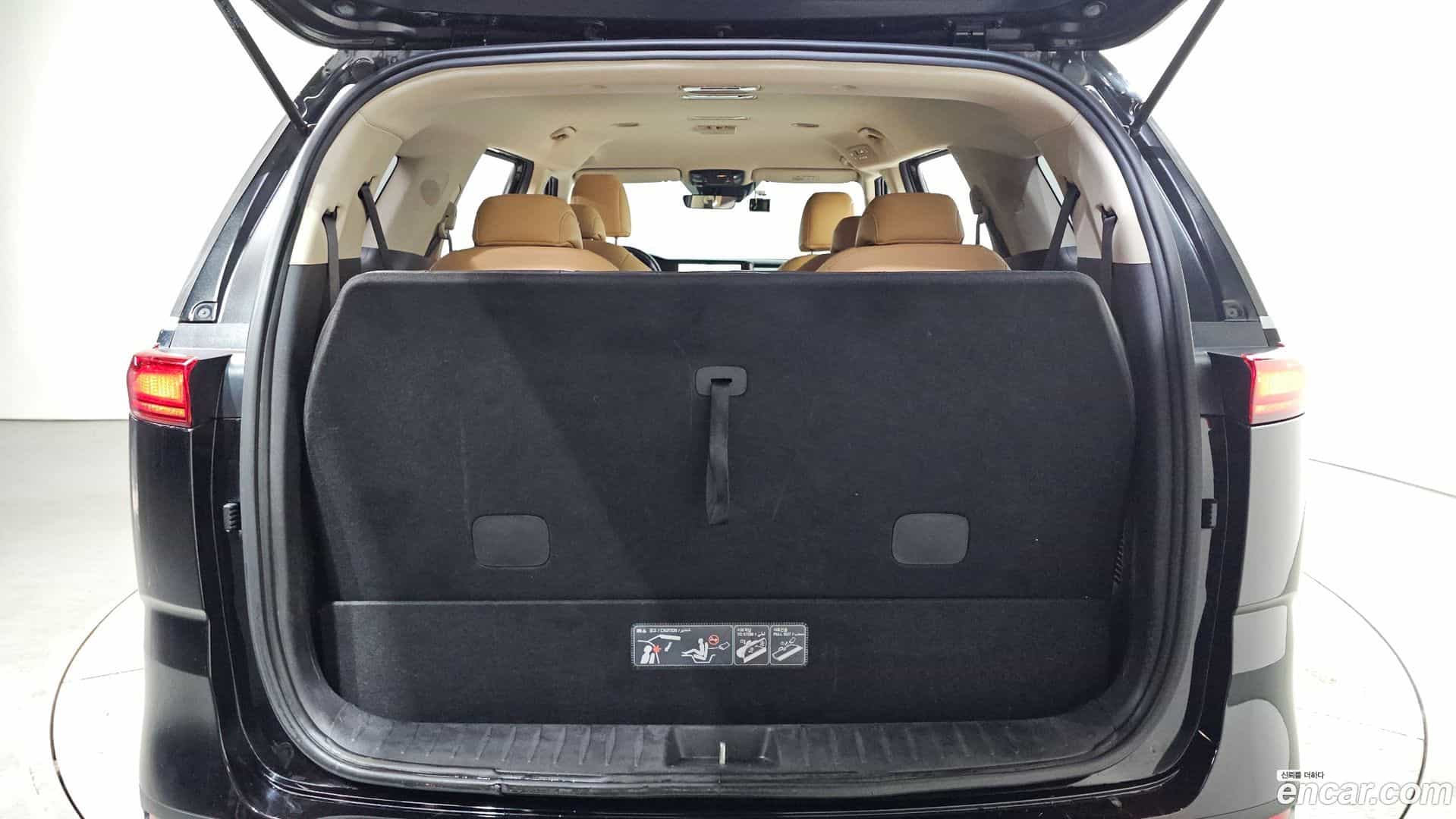 Canival Kia 2022.2-OPTION-024