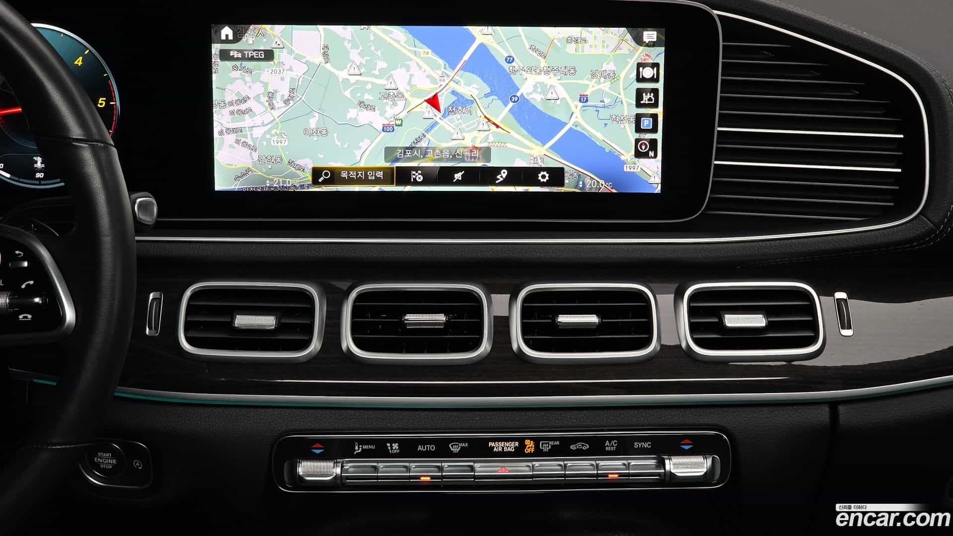 GLE-Class Mercedes-Benz 2022.8-OPTION-018