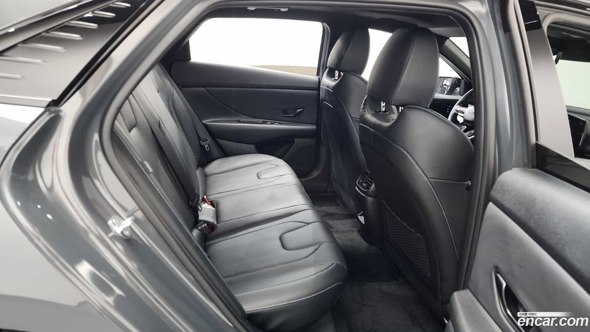 AVANTE Hyundai 2024.3-OPTION-015