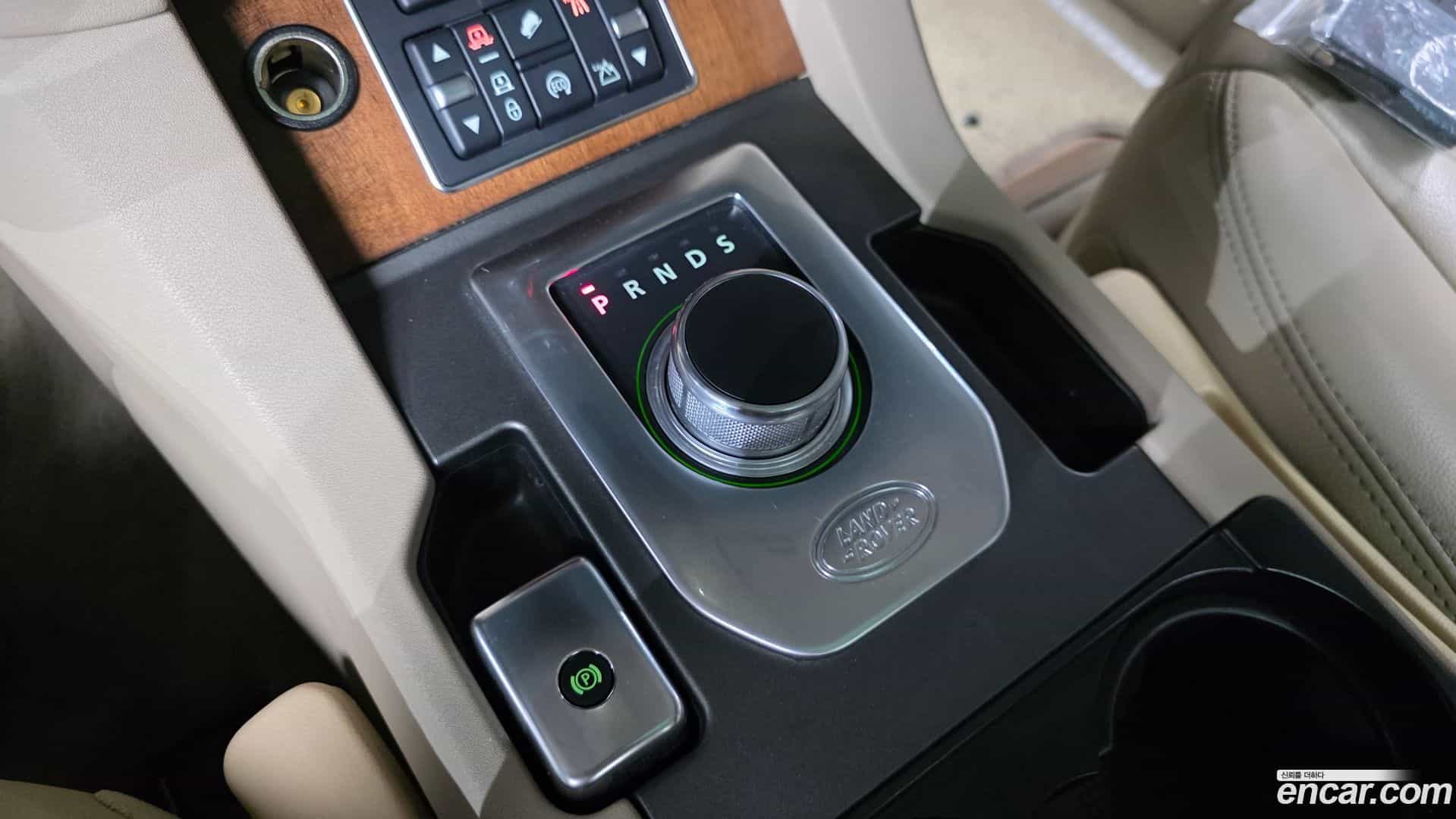 Discovery Land Rover 2016.0-INNER-009