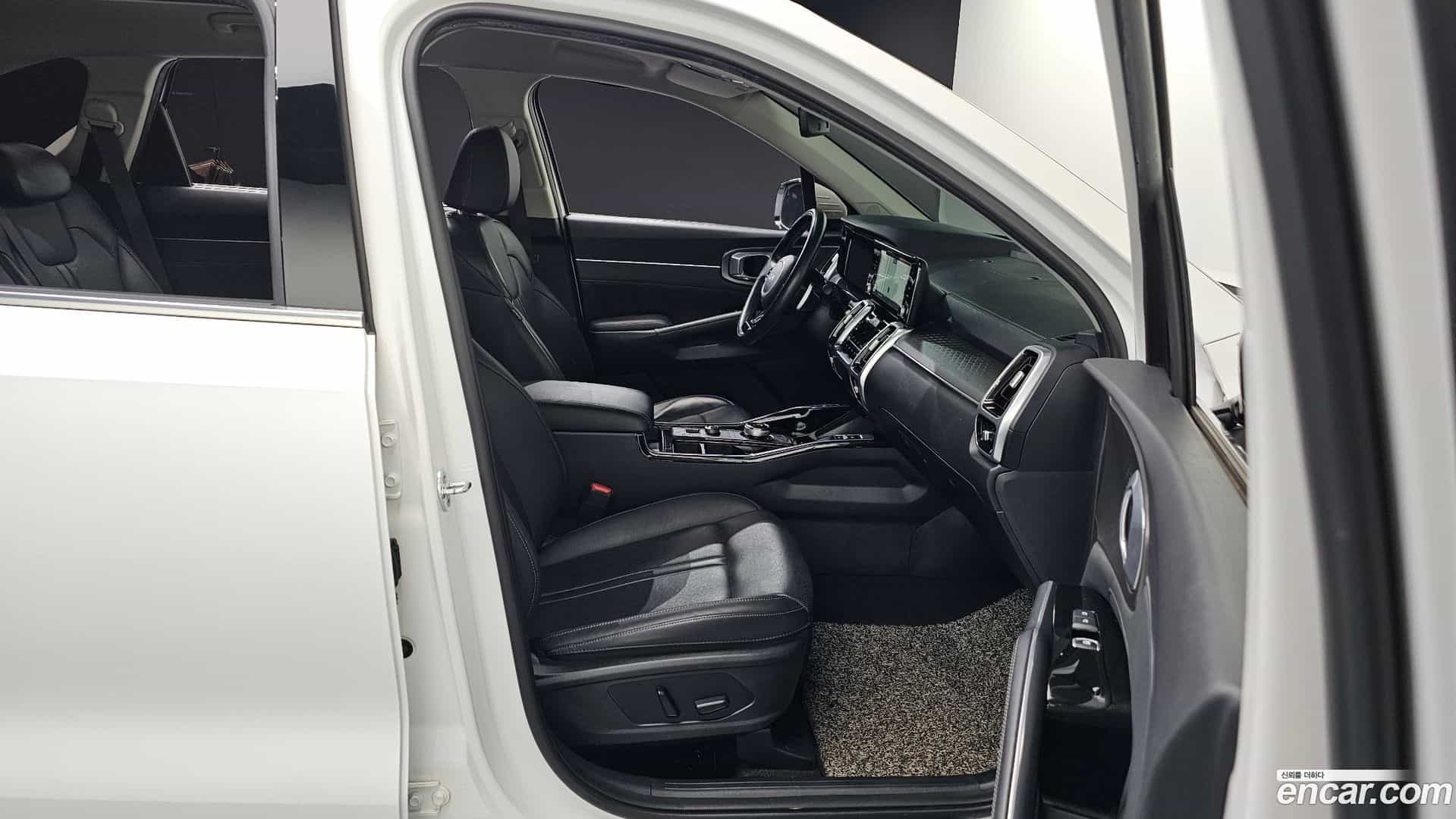 Sorento Kia 2022.3-INNER-036